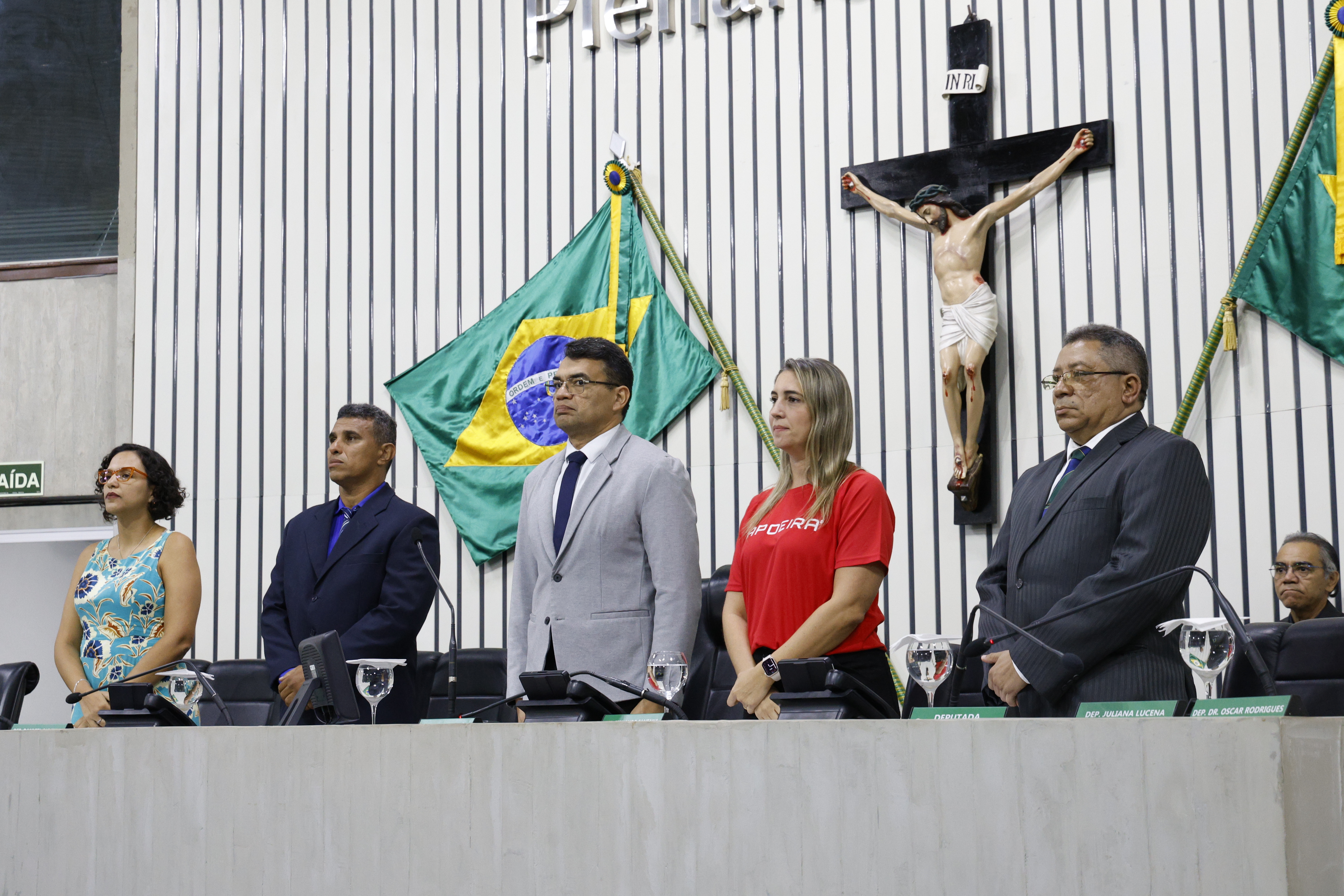 Importância da capoeira para o esporte e cultura é celebrada em sessão solene