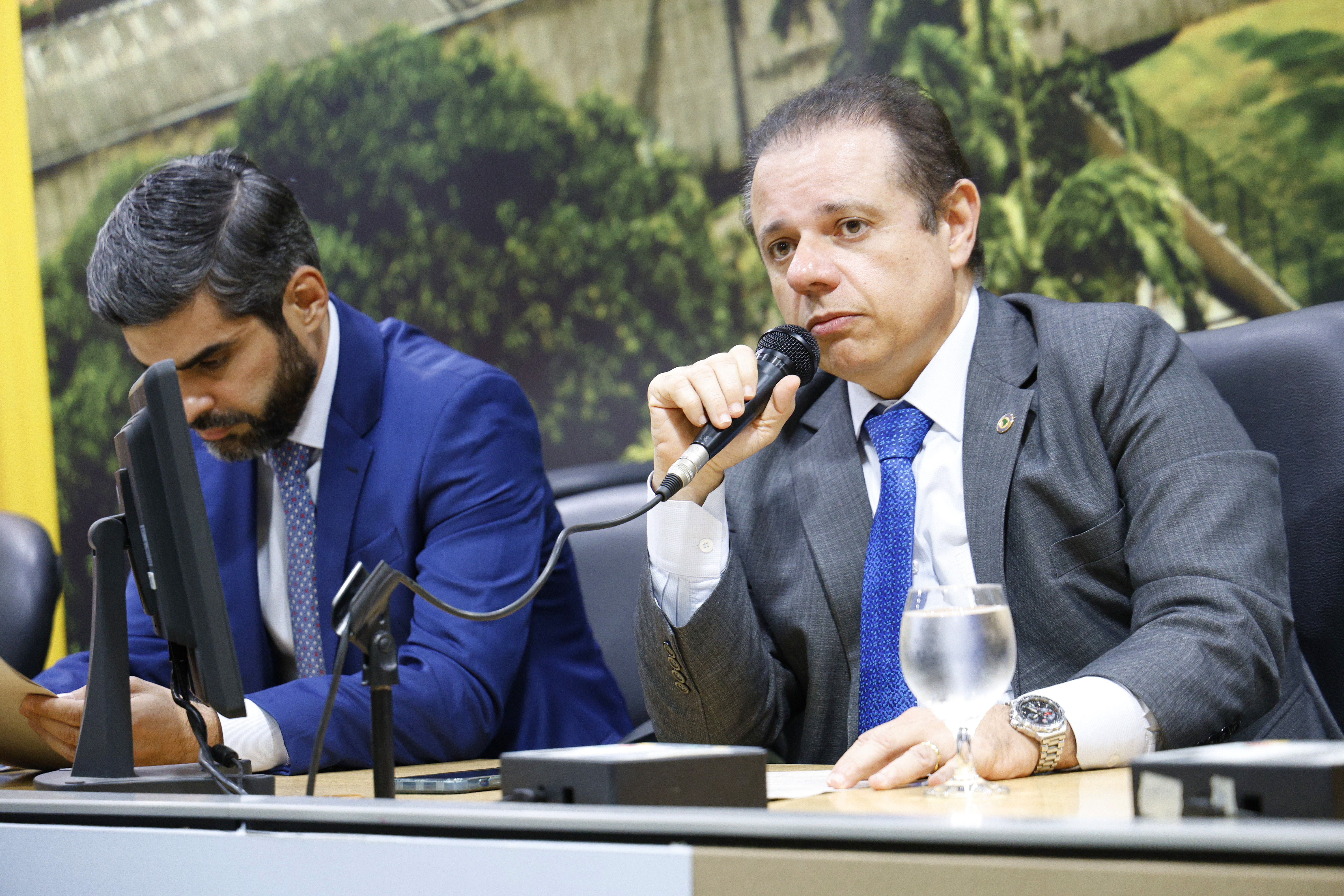Comissão de Educação Básica aprova nove proposições e dois requerimentos