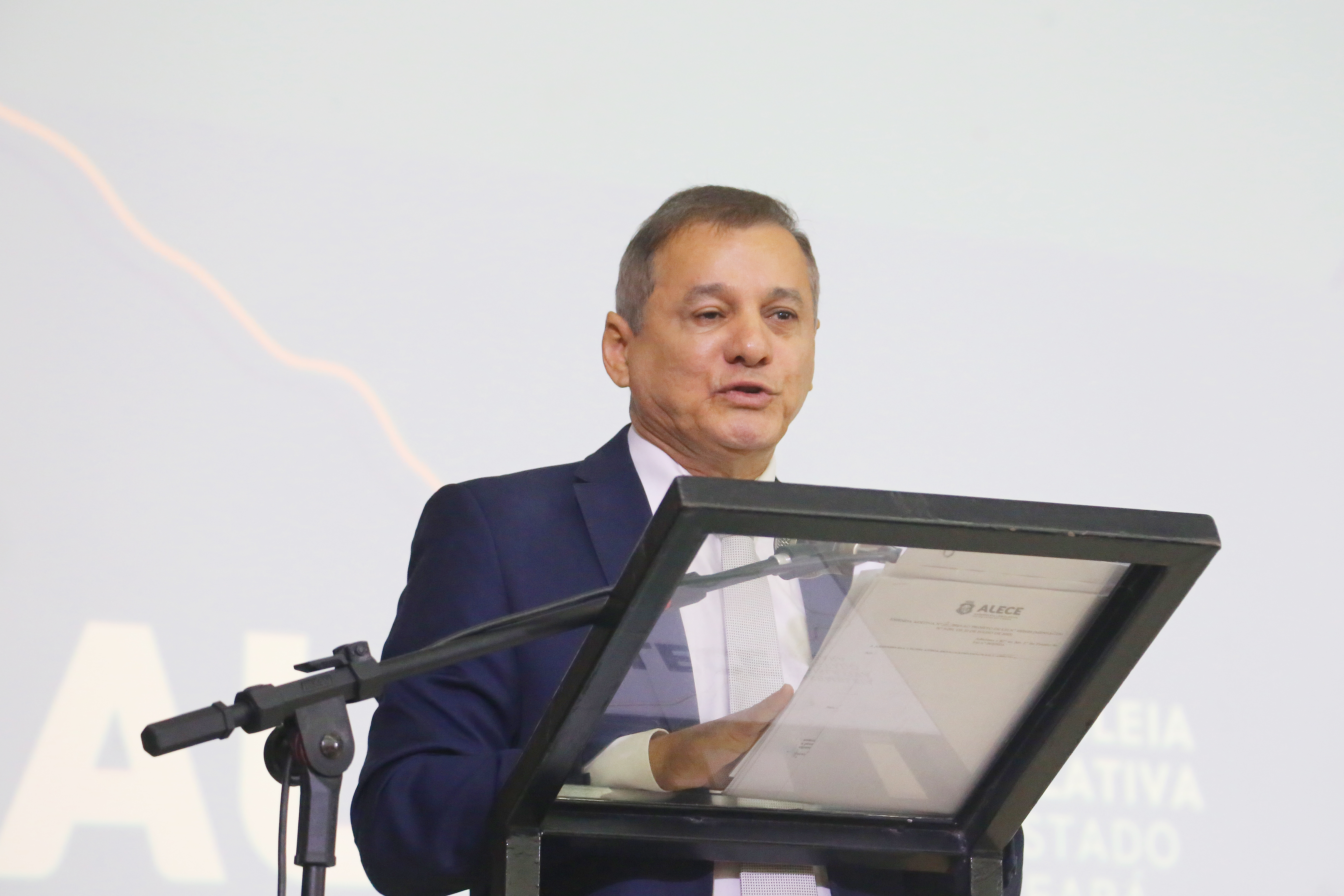 Deputado Firmo Camurça (União)