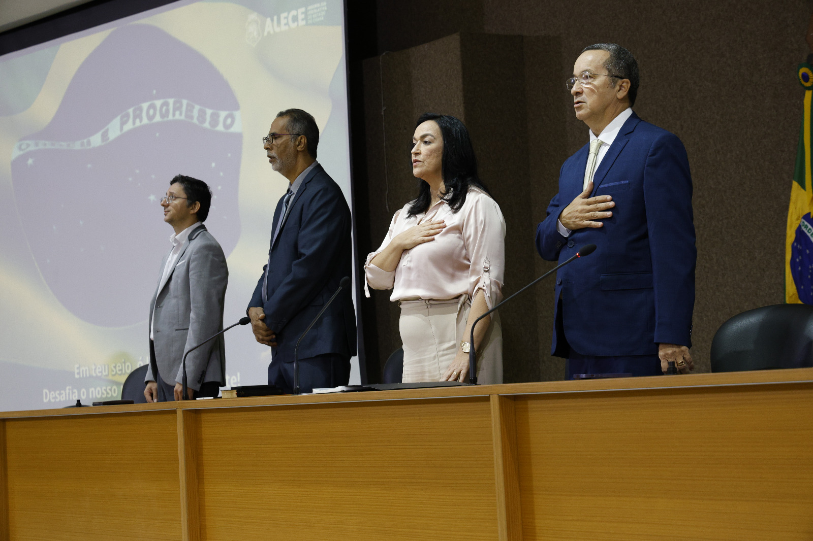 Sessão solene foi realizada no Auditório Deputado  João Frederico Ferreira Gomes