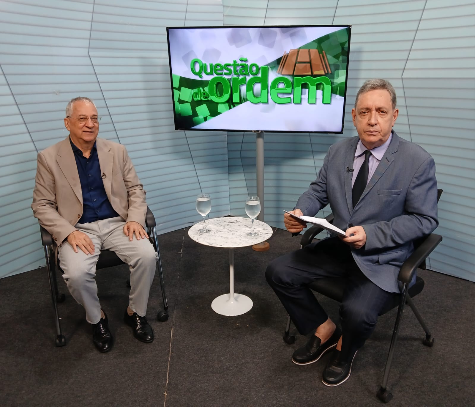 Professor do Labomar Antonio Geraldo Ferreira e jornalista Renato Abreu