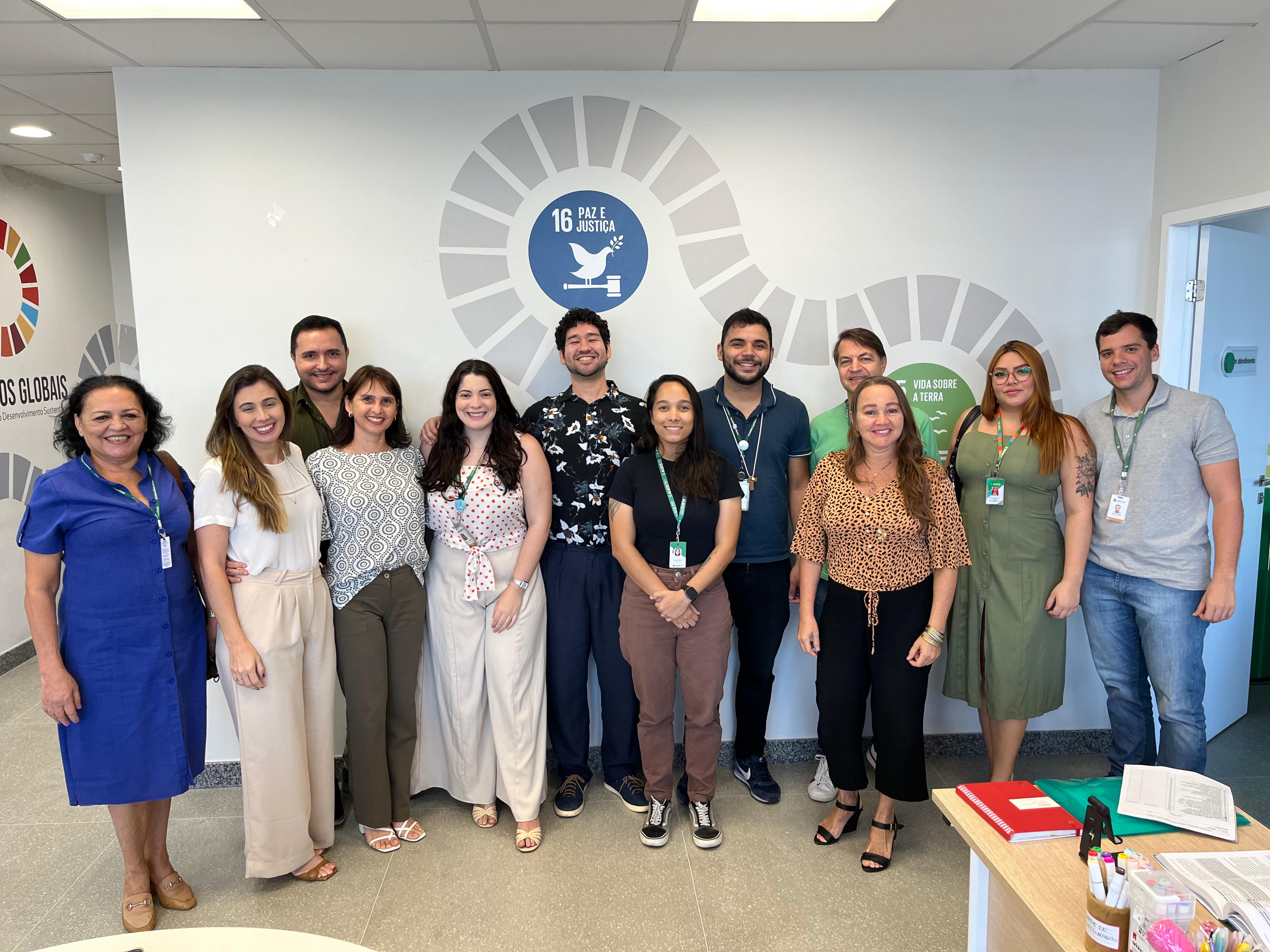 Alece compartilha boas práticas em sustentabilidade em visita de equipe da Seplag