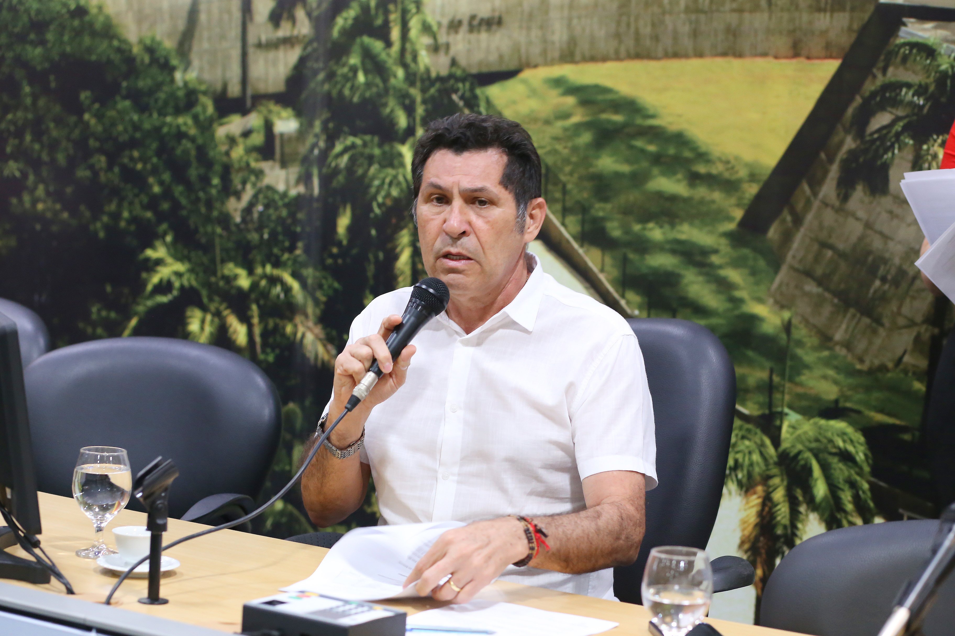 Reunião da Ctasp foi conduzida pelo deputado De Assis Diniz (PT)