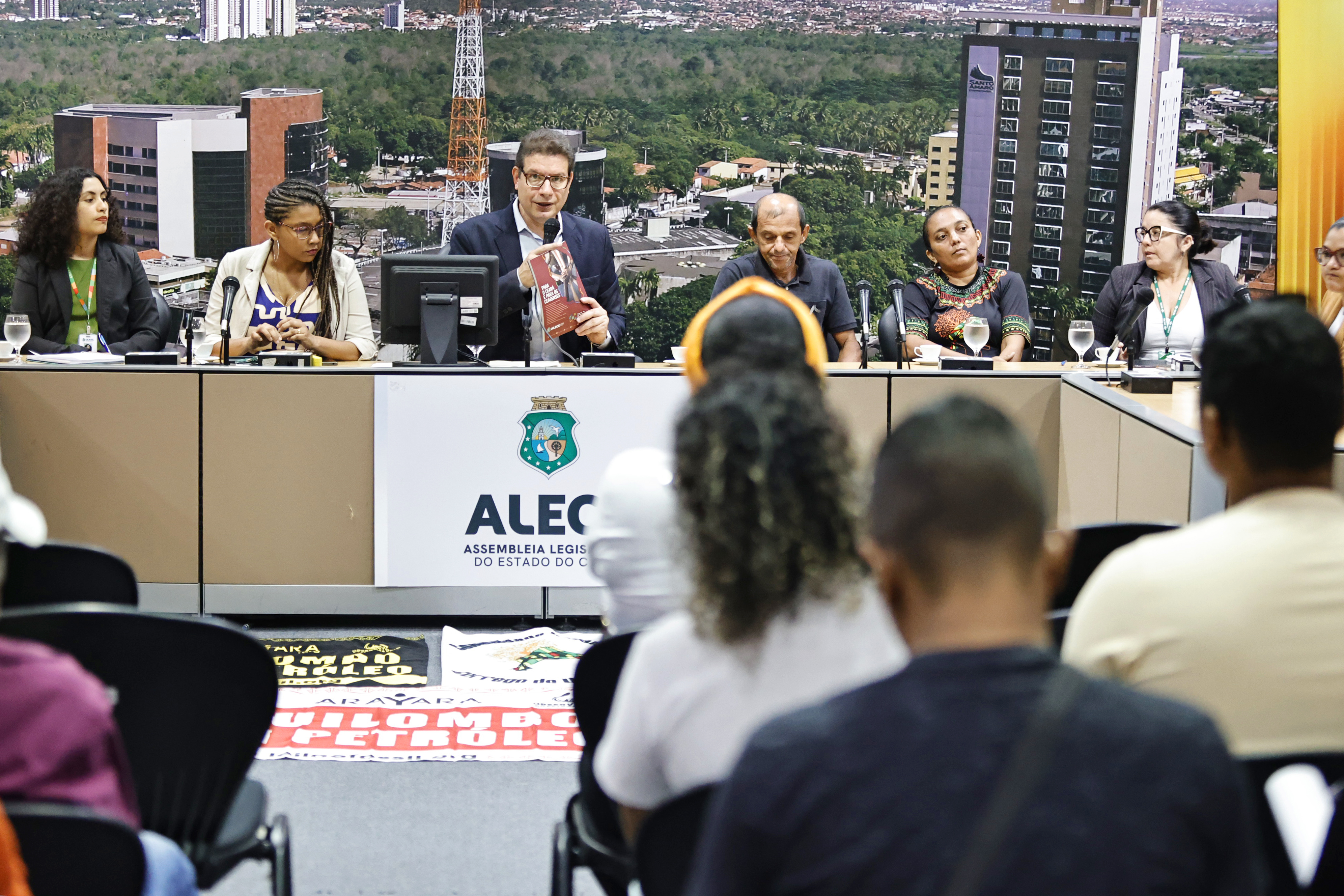 Audiência propõe elaborar dossiê em defesa da titulação das terras do Córrego de Ubaranas
