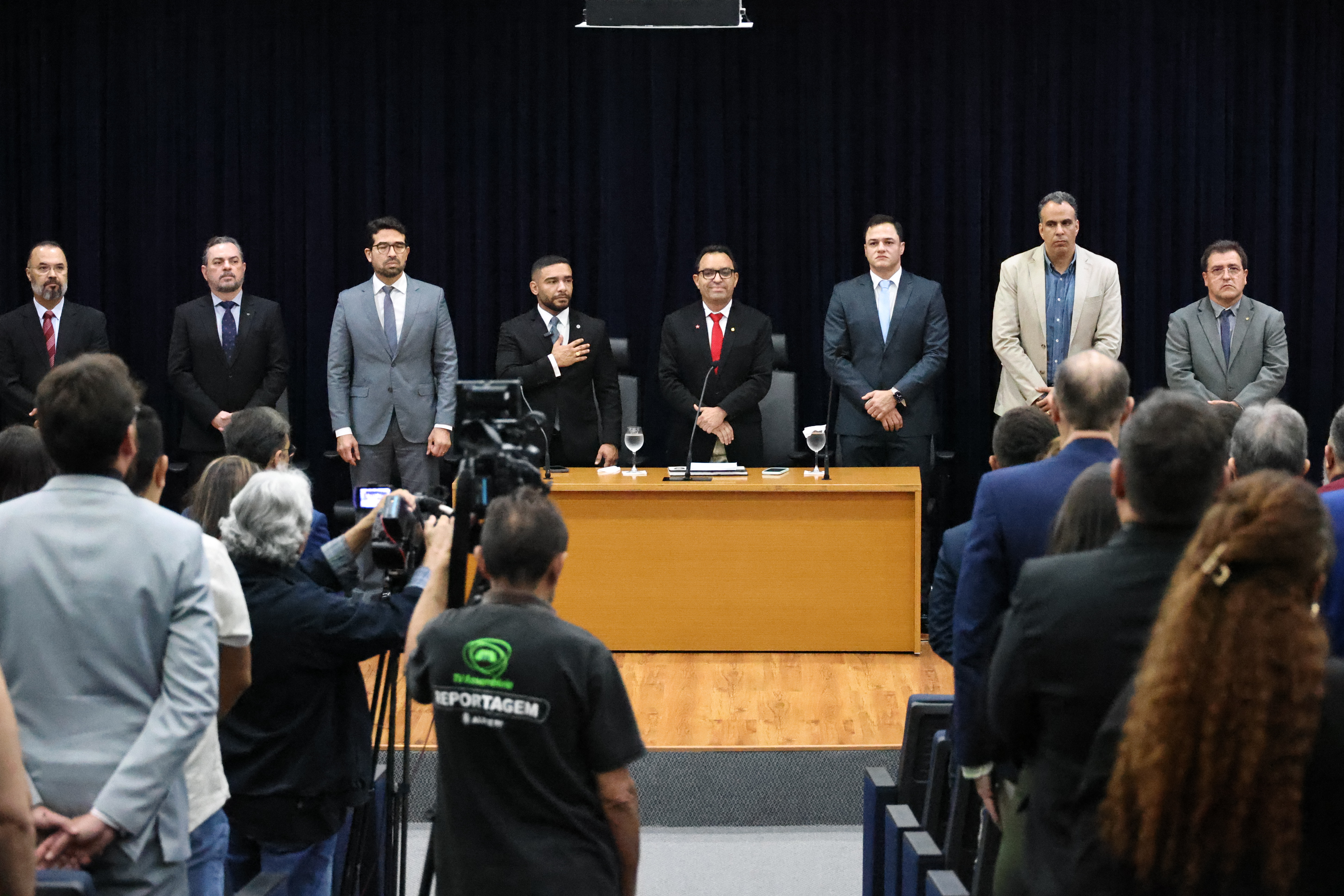 Sessão solene foi realizada no Auditório Murilo Aguiar