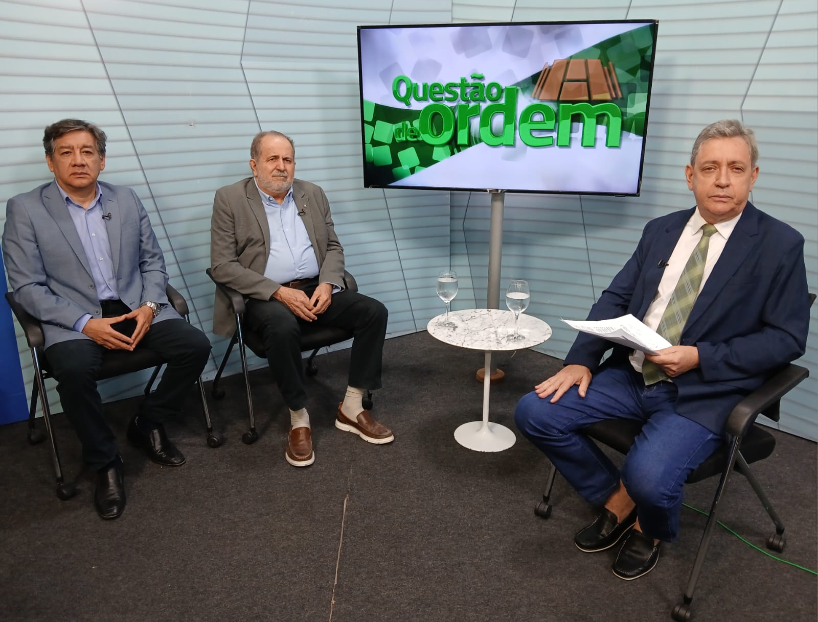 Médicos Juan Mejia, João Davi de Souza Neto e jornalista Renato Abreu