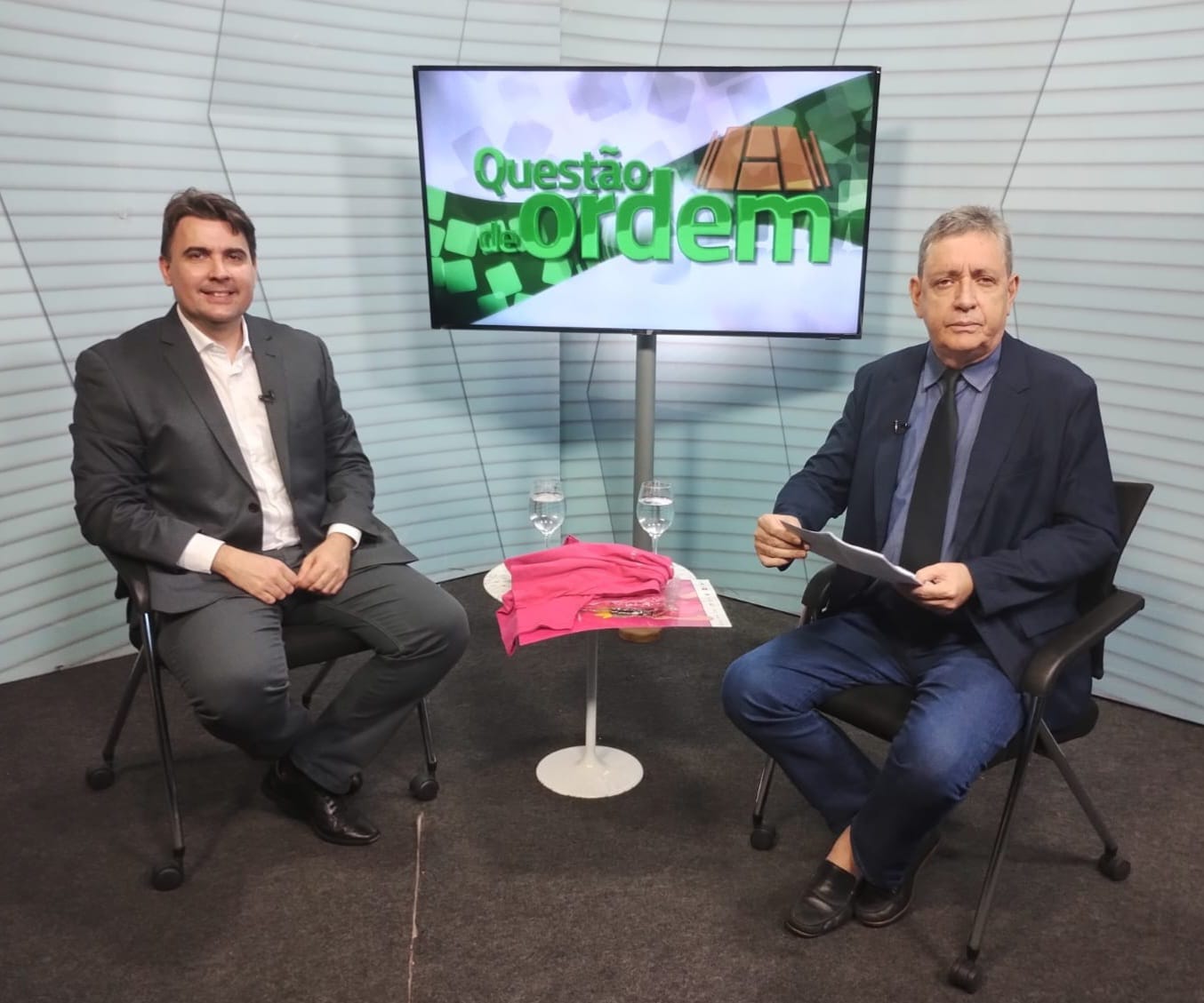 Ângelo Roncalli, presidente da SBM-CE, e jornalista Renato Abreu