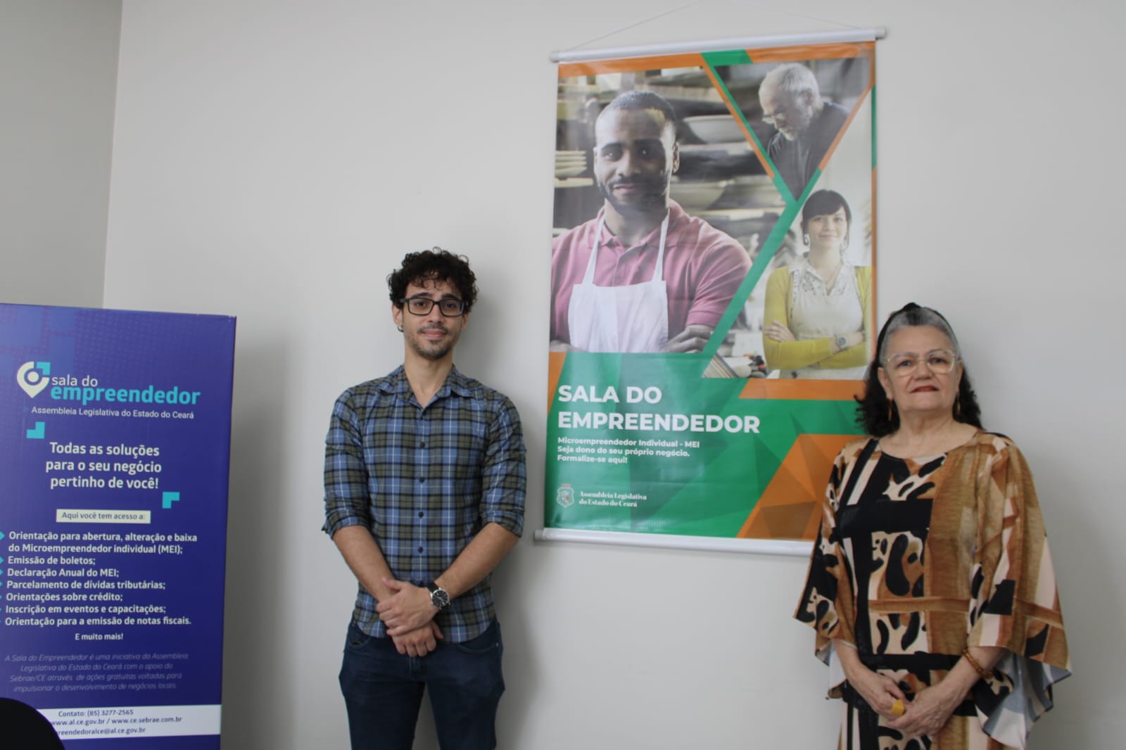 Lucas Aquino e Maria de Jesus Dias,coordenadores da Sala do Empreendedor da Alece