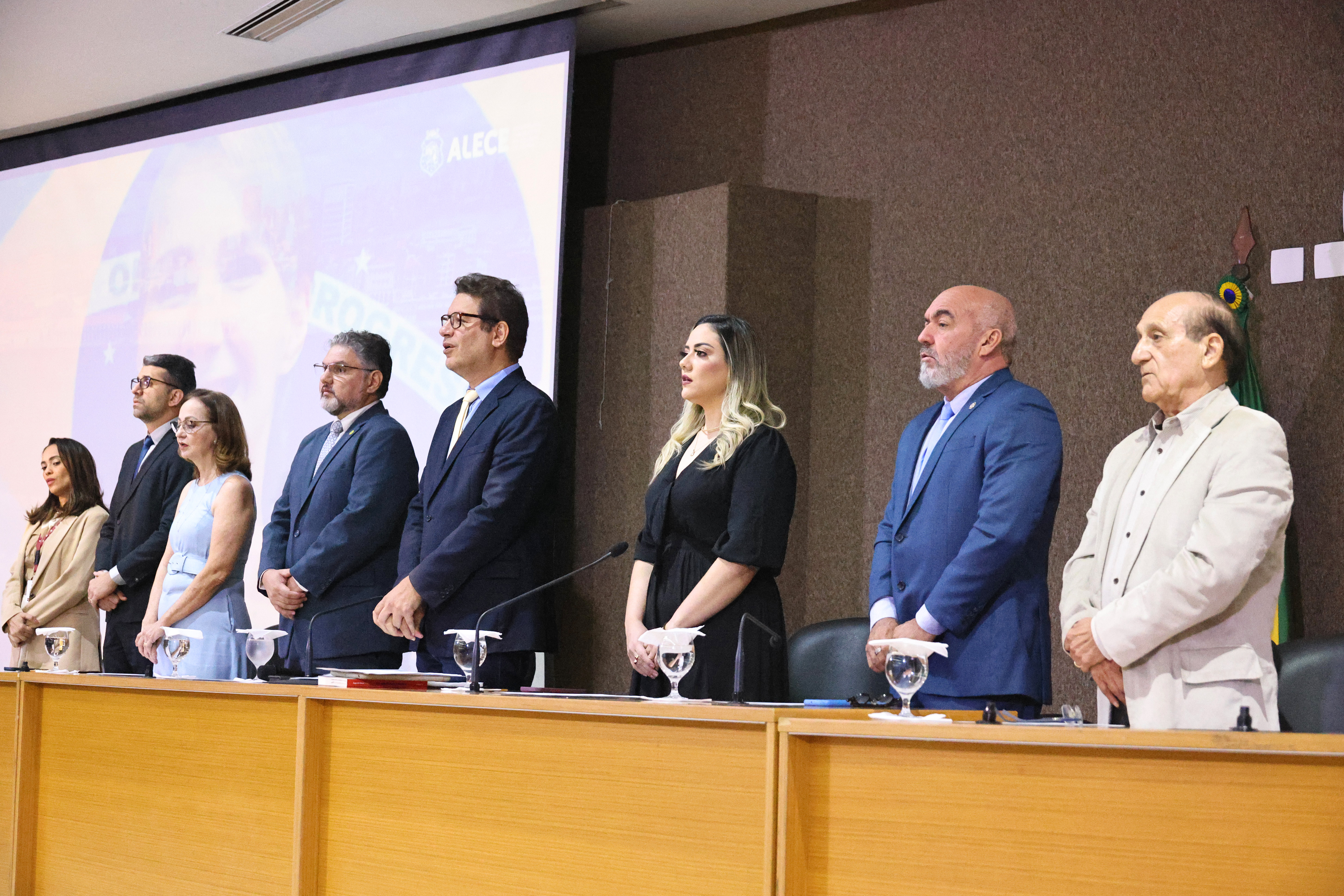 Sessão solene foi realizada no Auditório Deputado  João Frederico Ferreira Gomes