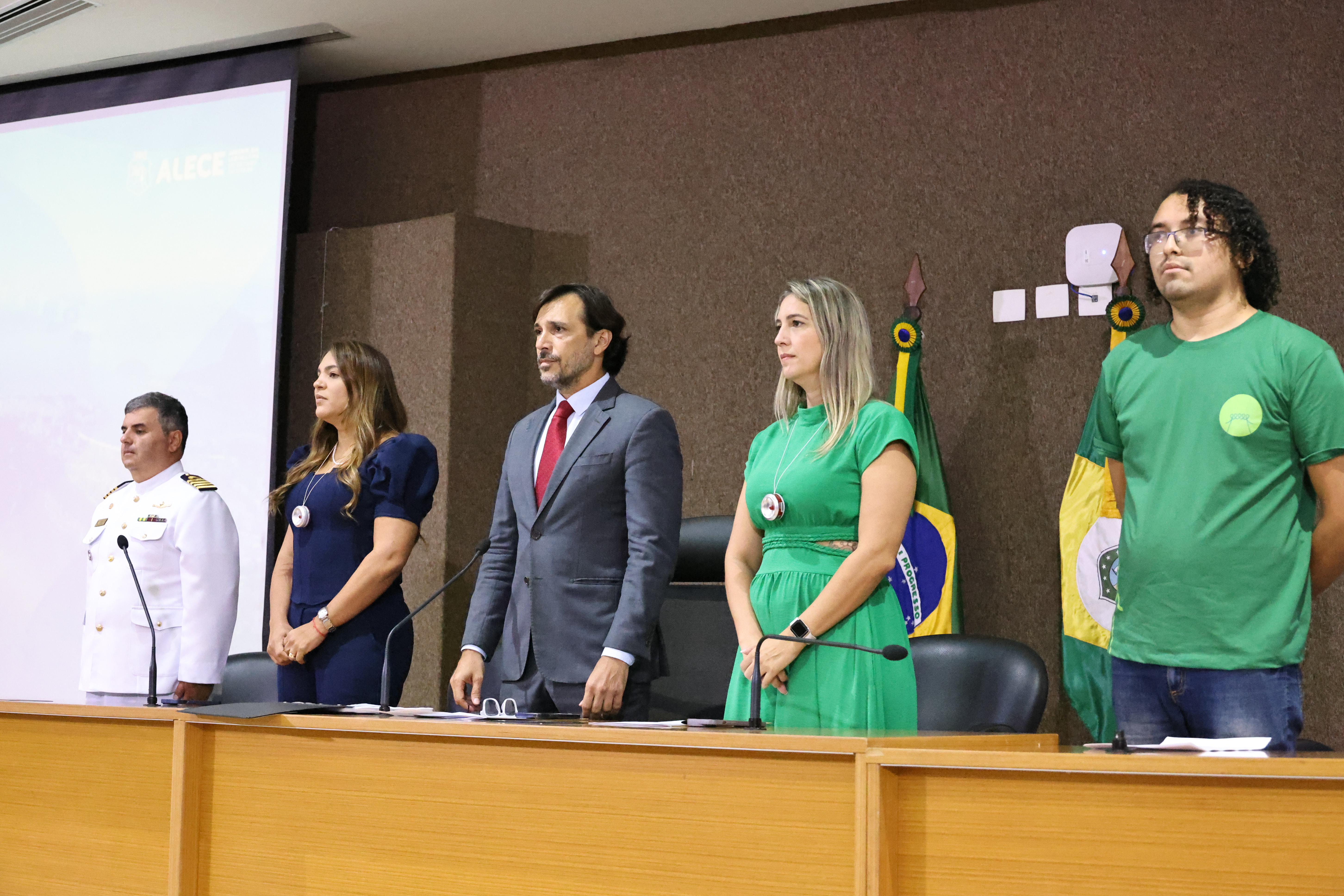 Sessão solene foi realizada no Auditório Deputado João Frederico Ferreira Gomes