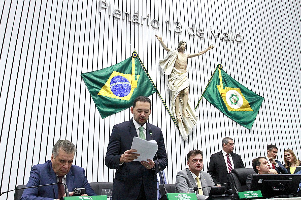 Leitura do expediente da sessão legislativa desta quarta-feira