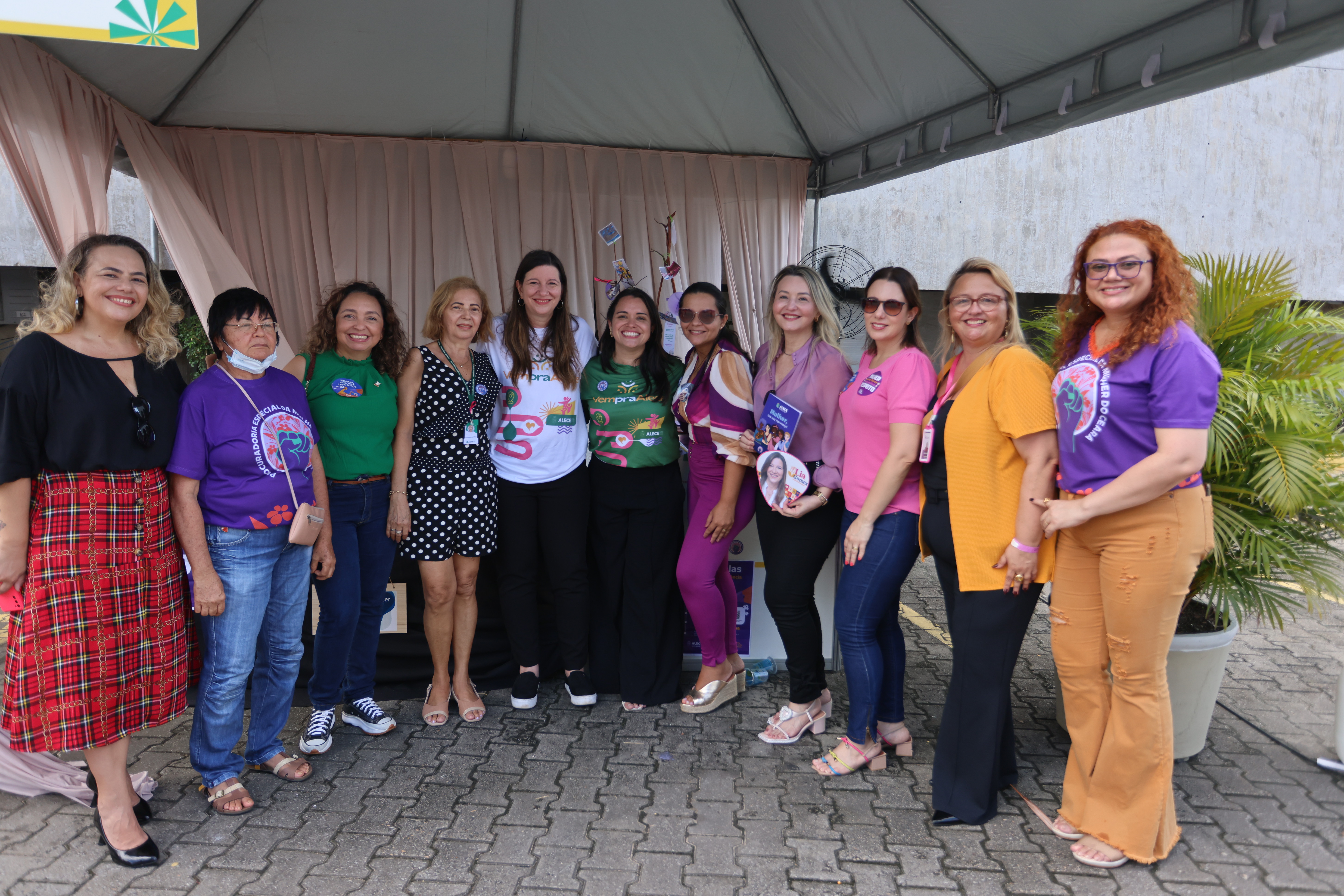 Vem pra Alece oferece serviços voltados para a mulher