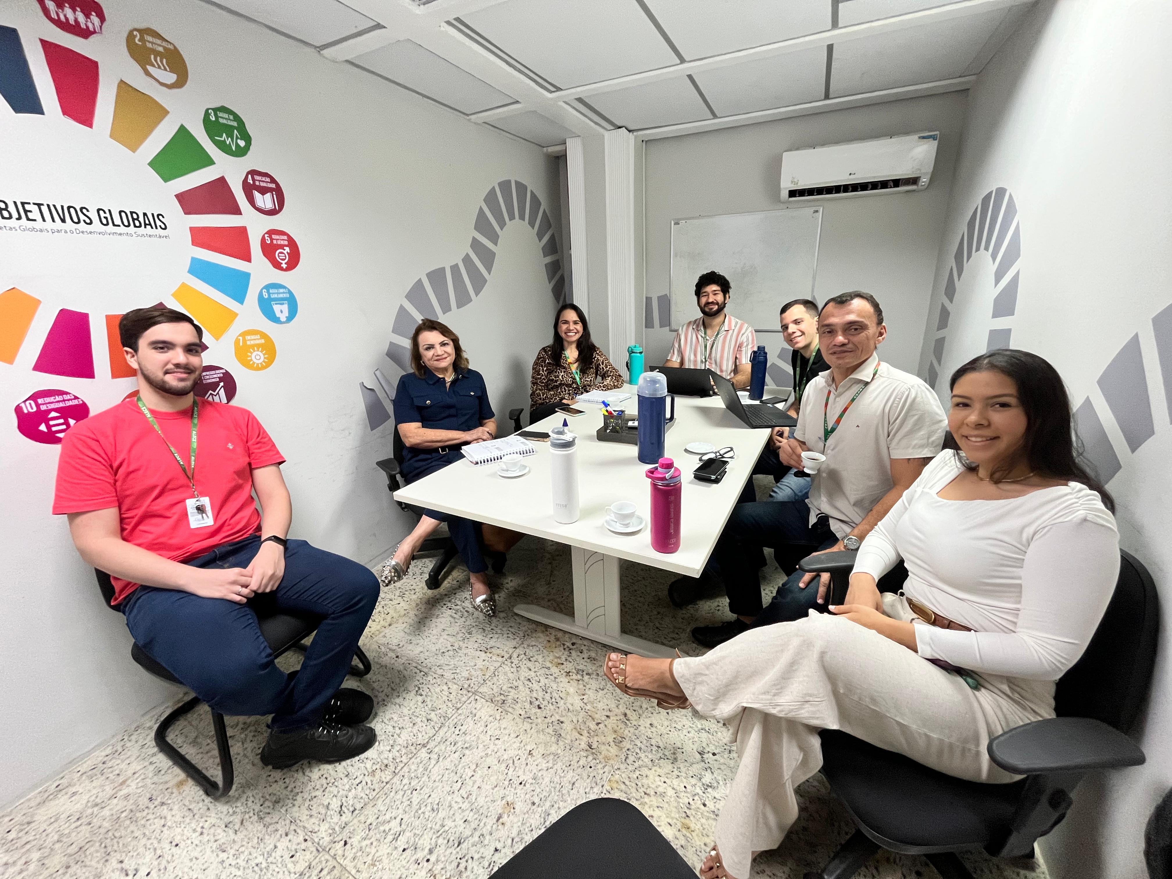 Célula de Sustentabilidade da Alece recebe visita do Comitê de Coleta Seletiva da PGE