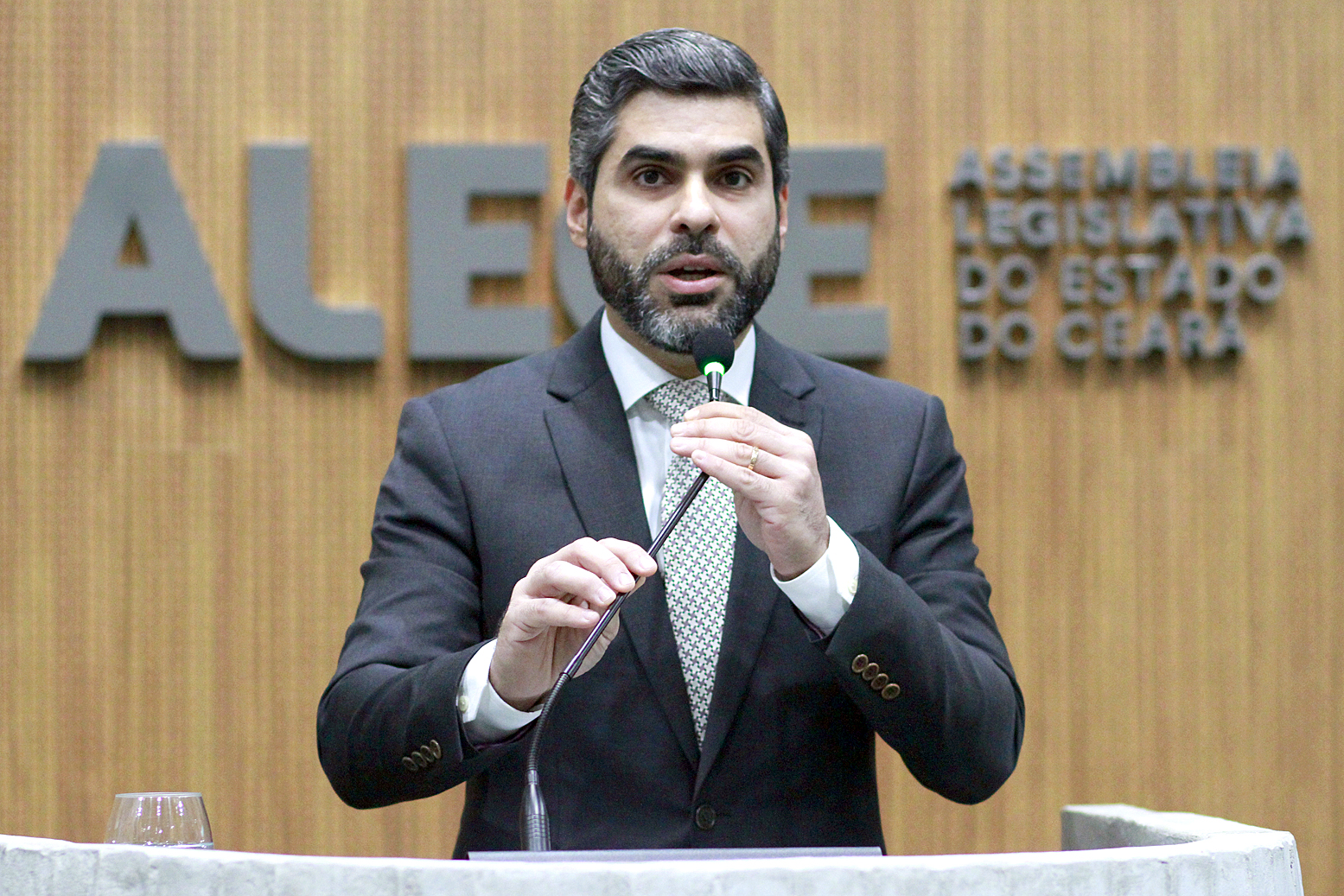 Deputado Queiroz Filho (PDT)