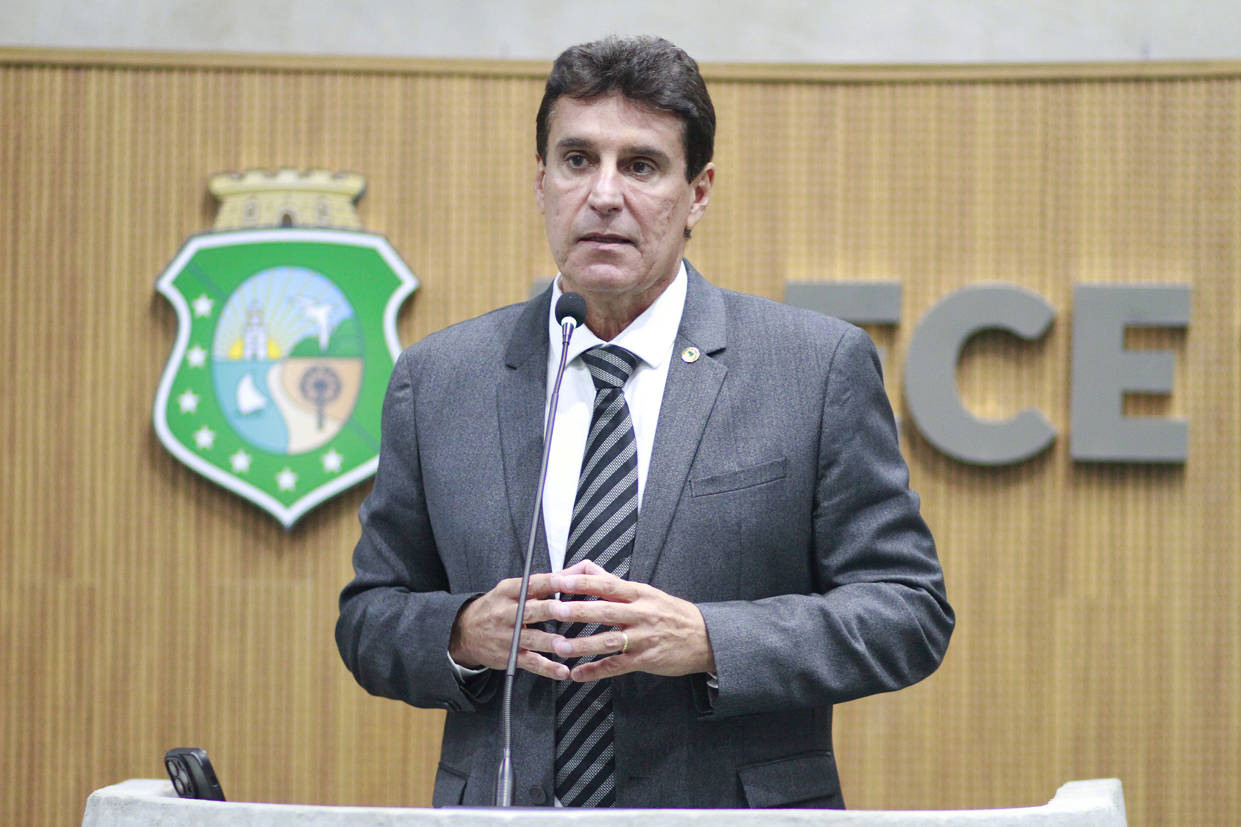 Dep. Agenor Neto ( MDB )