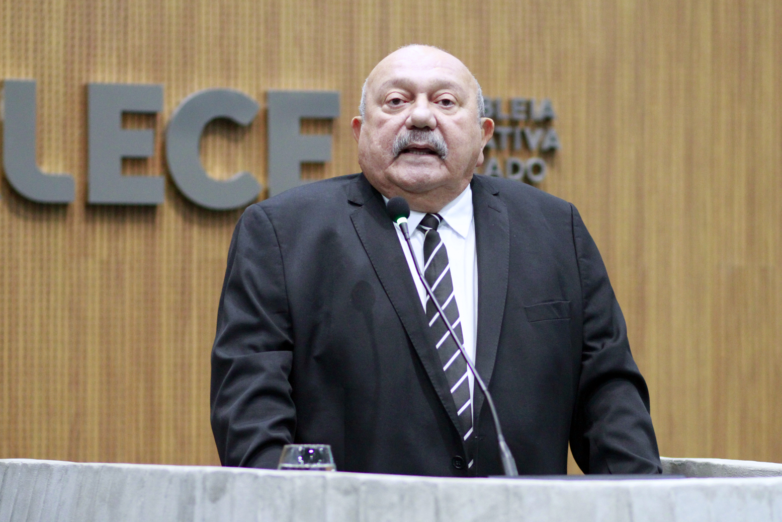 Deputado Fernando Hugo (PSD)