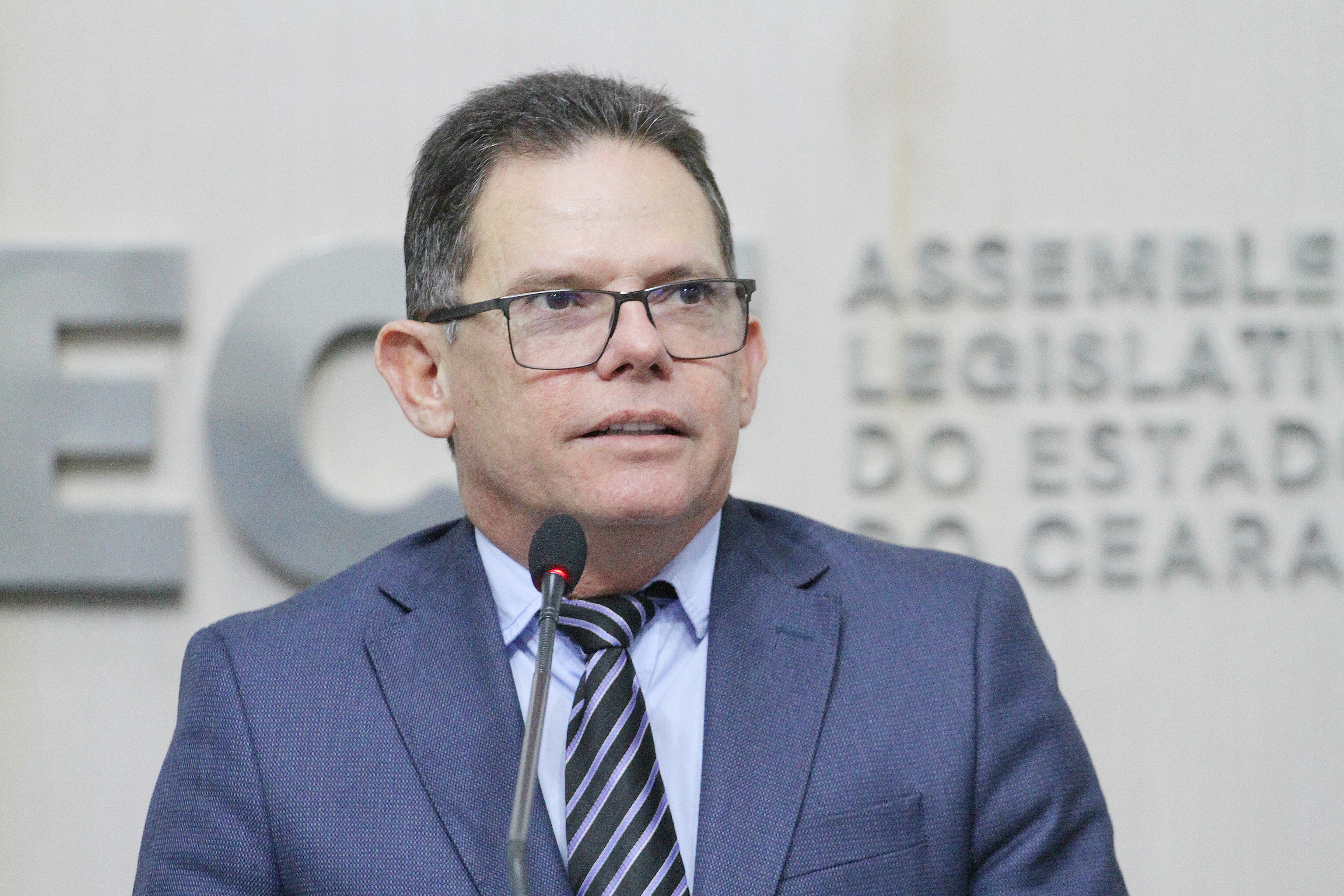 Dep. Lucinildo Frota ( PMN )