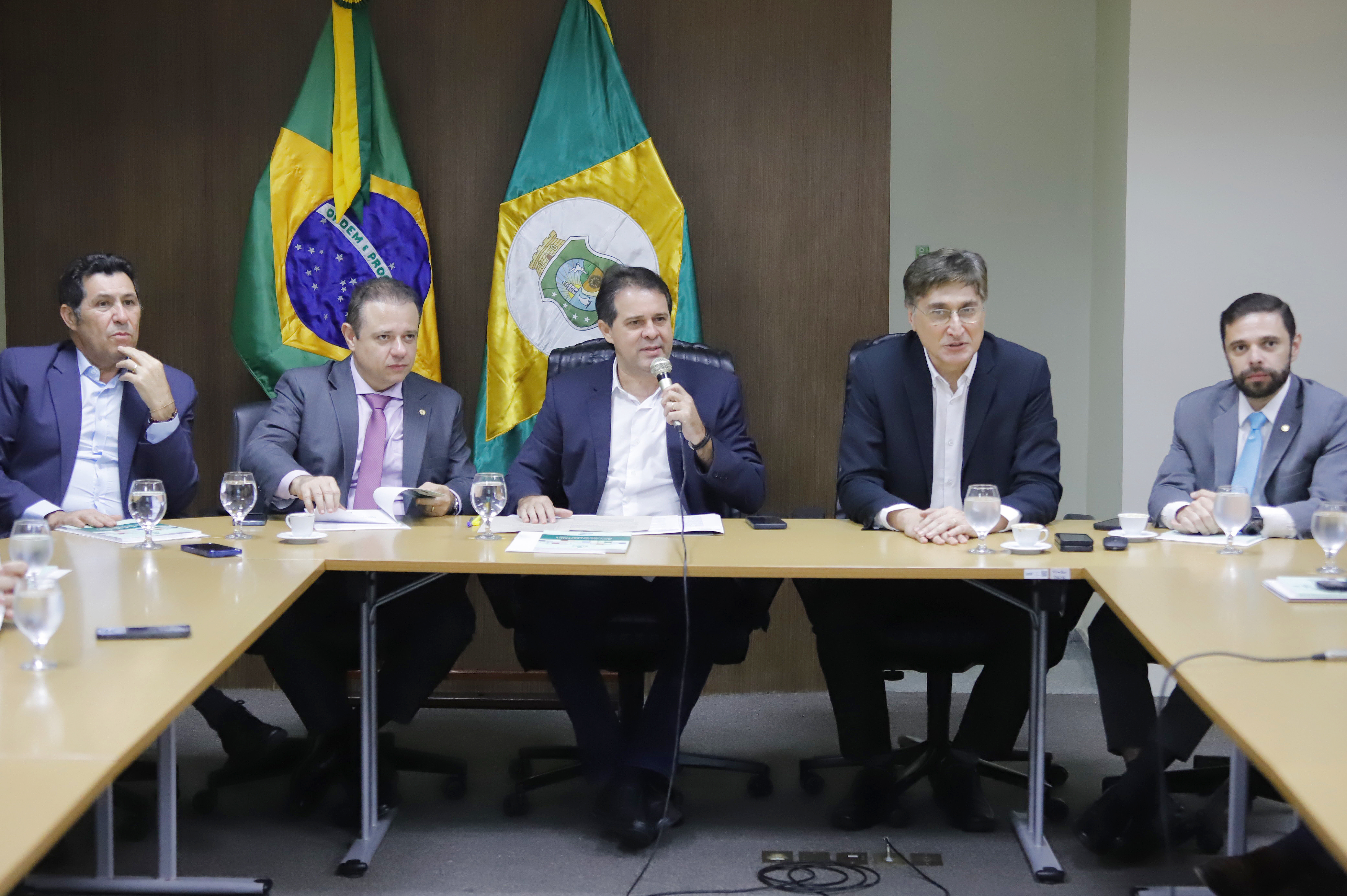 Proposta de retomada do Pacto pelo Pecém é apresentada na Alece