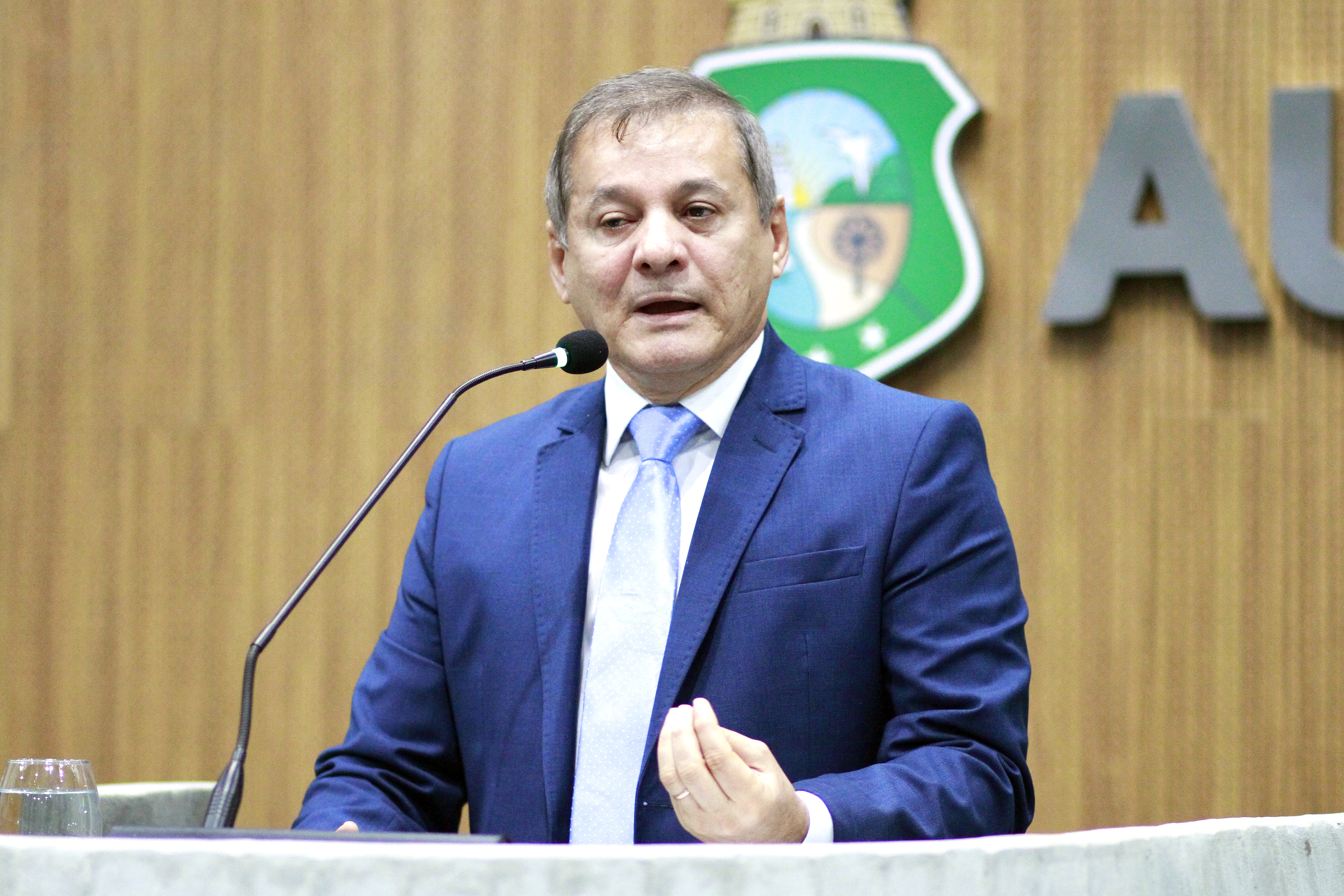 Deputado Firmo Camurça (União)