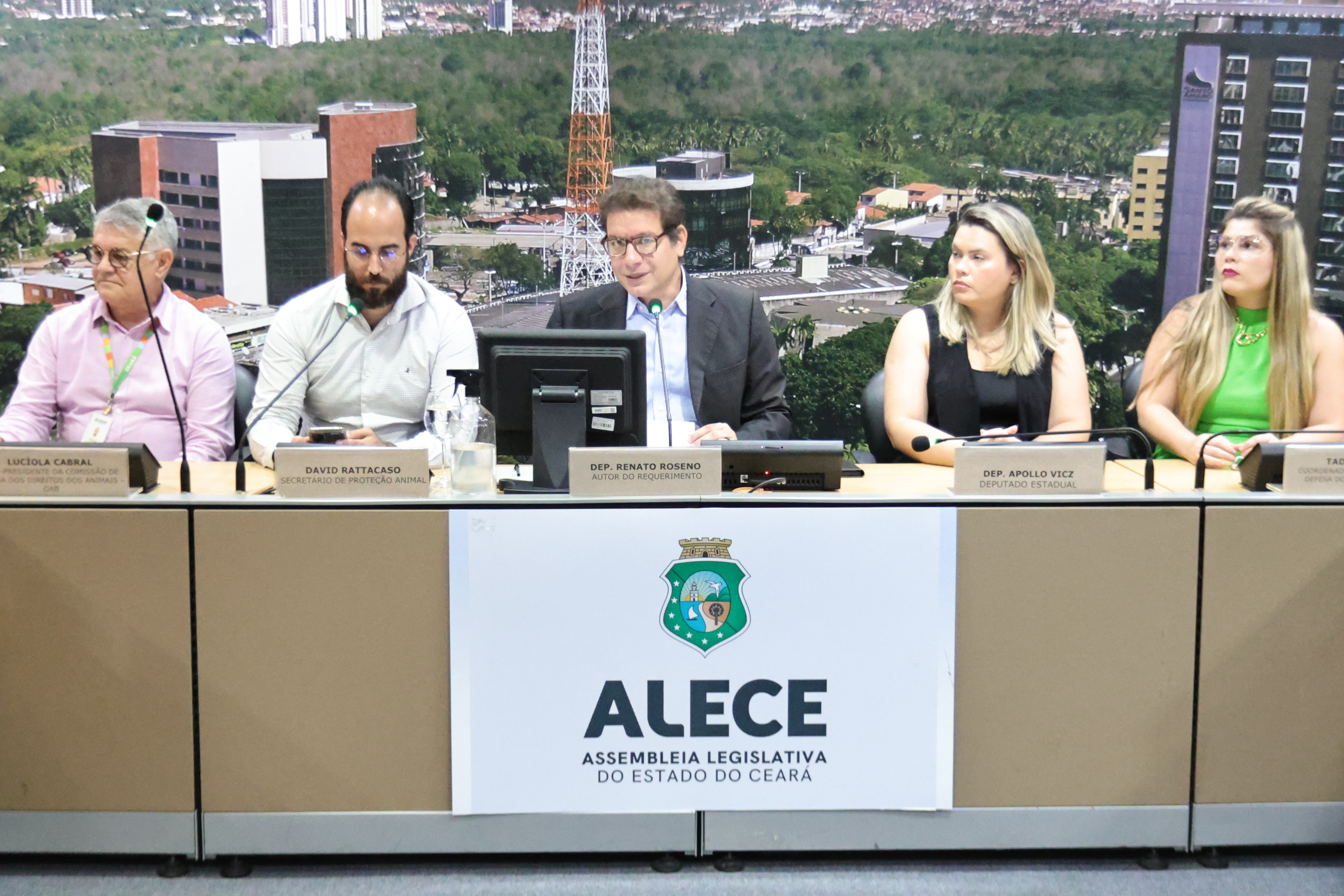 Audiência na Alece debate demandas no âmbito da proteção e bem-estar animal