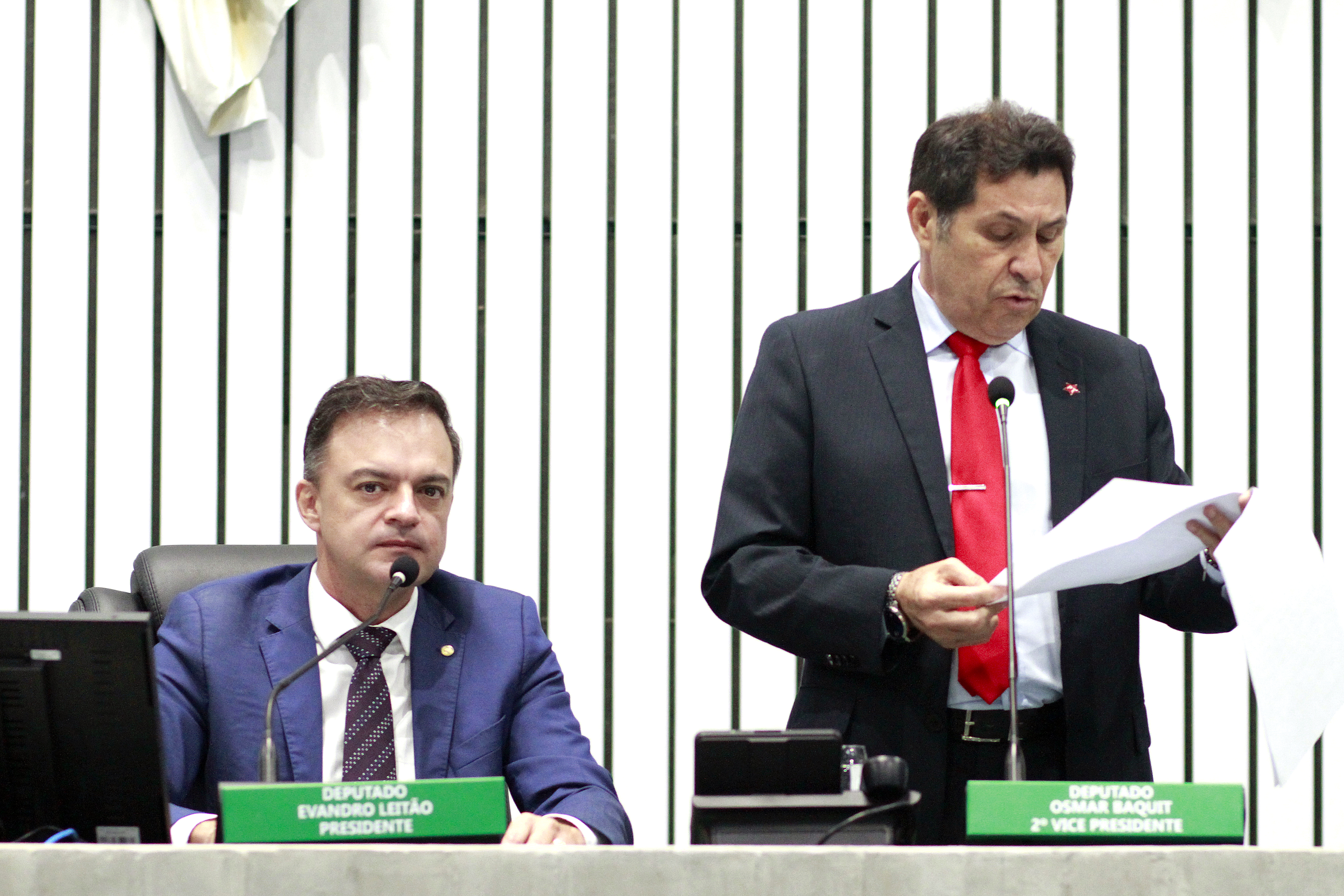 Leitura do expediente da sessão legislativa desta quinta-feira