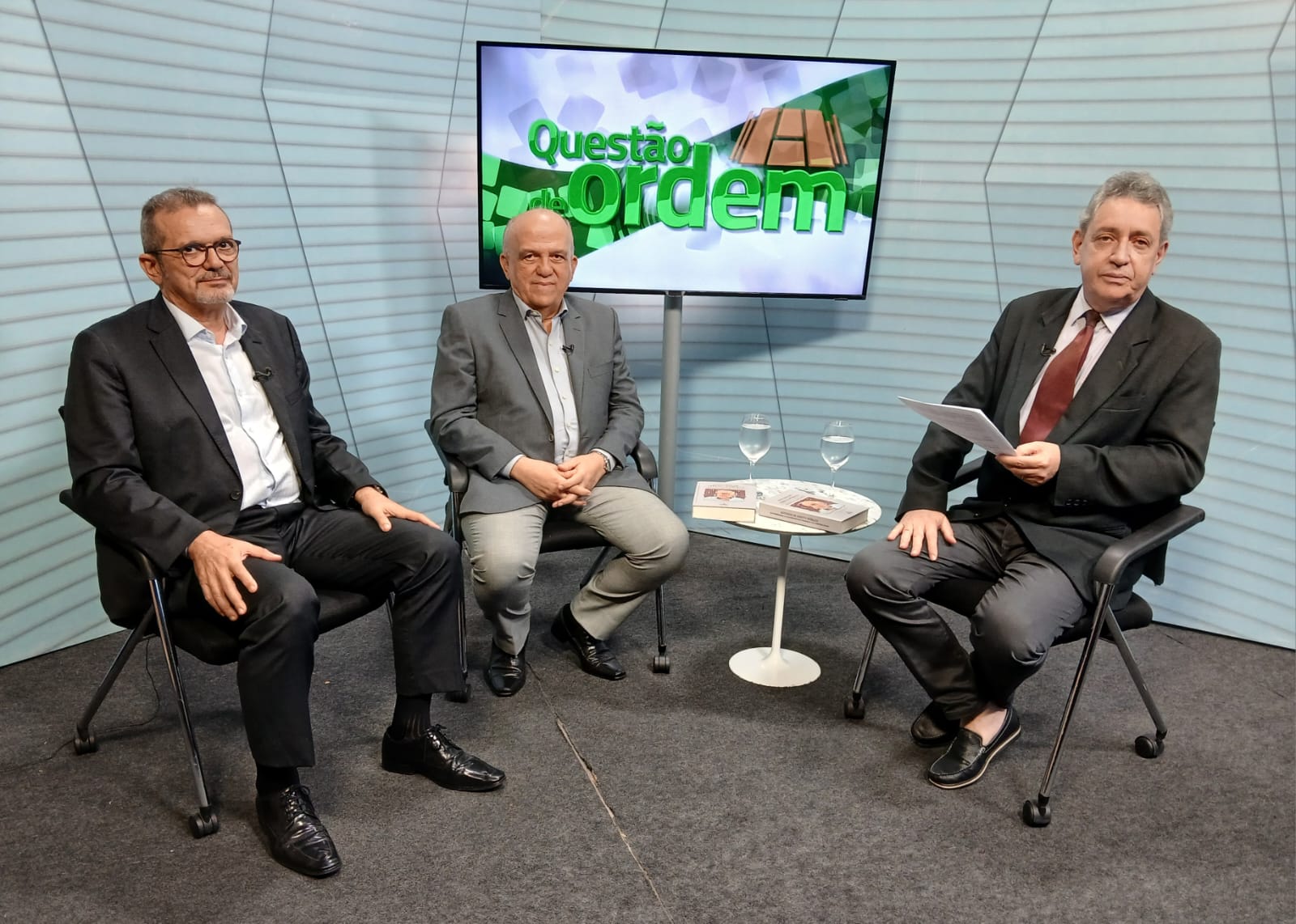 Procurador Martônio Mont'Alverne, desembargador Fernando Ximenes e jornalista Renato Abreu