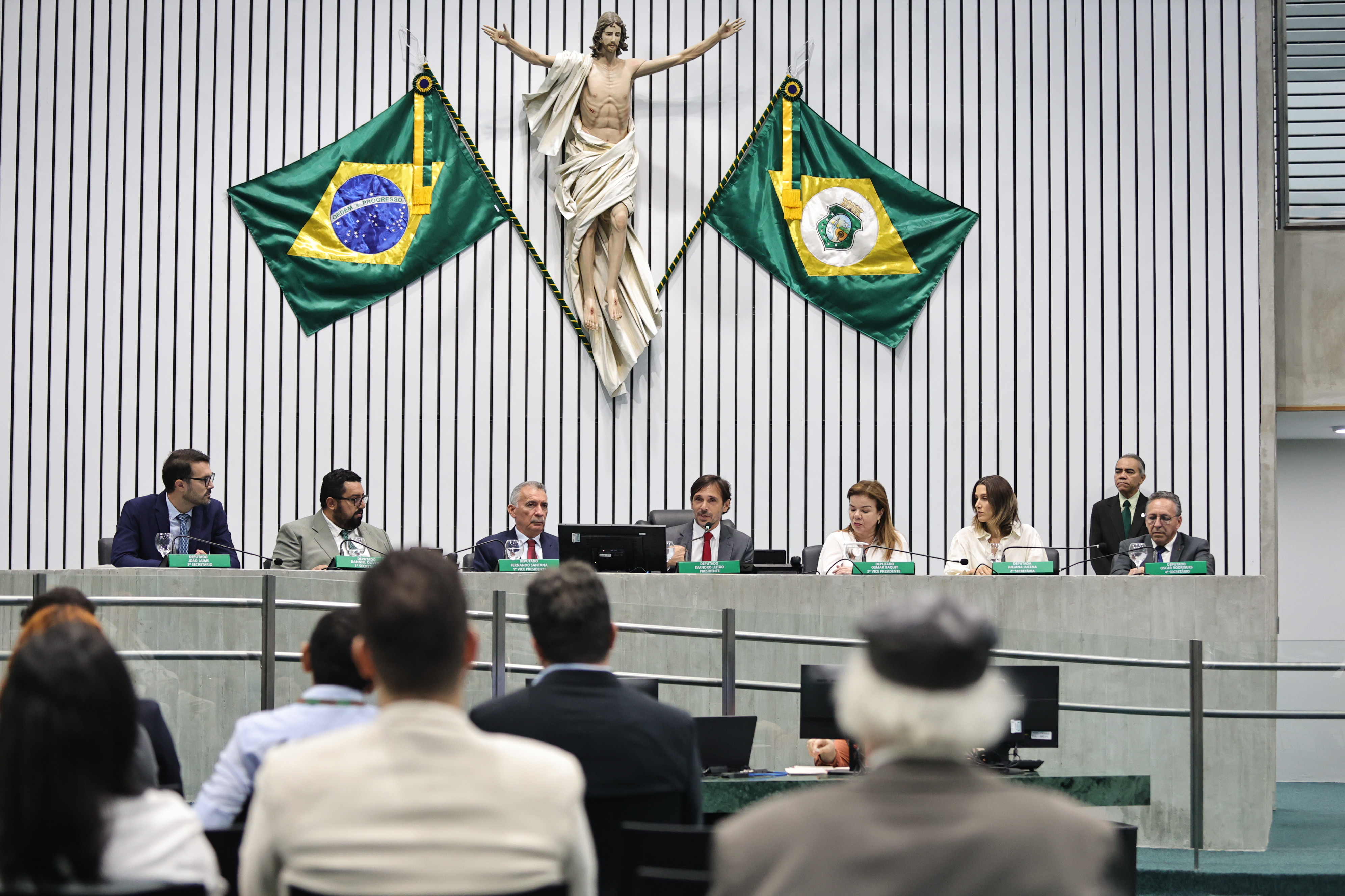 Alece reconhece importância da arquitetura e do urbanismo na sociedade