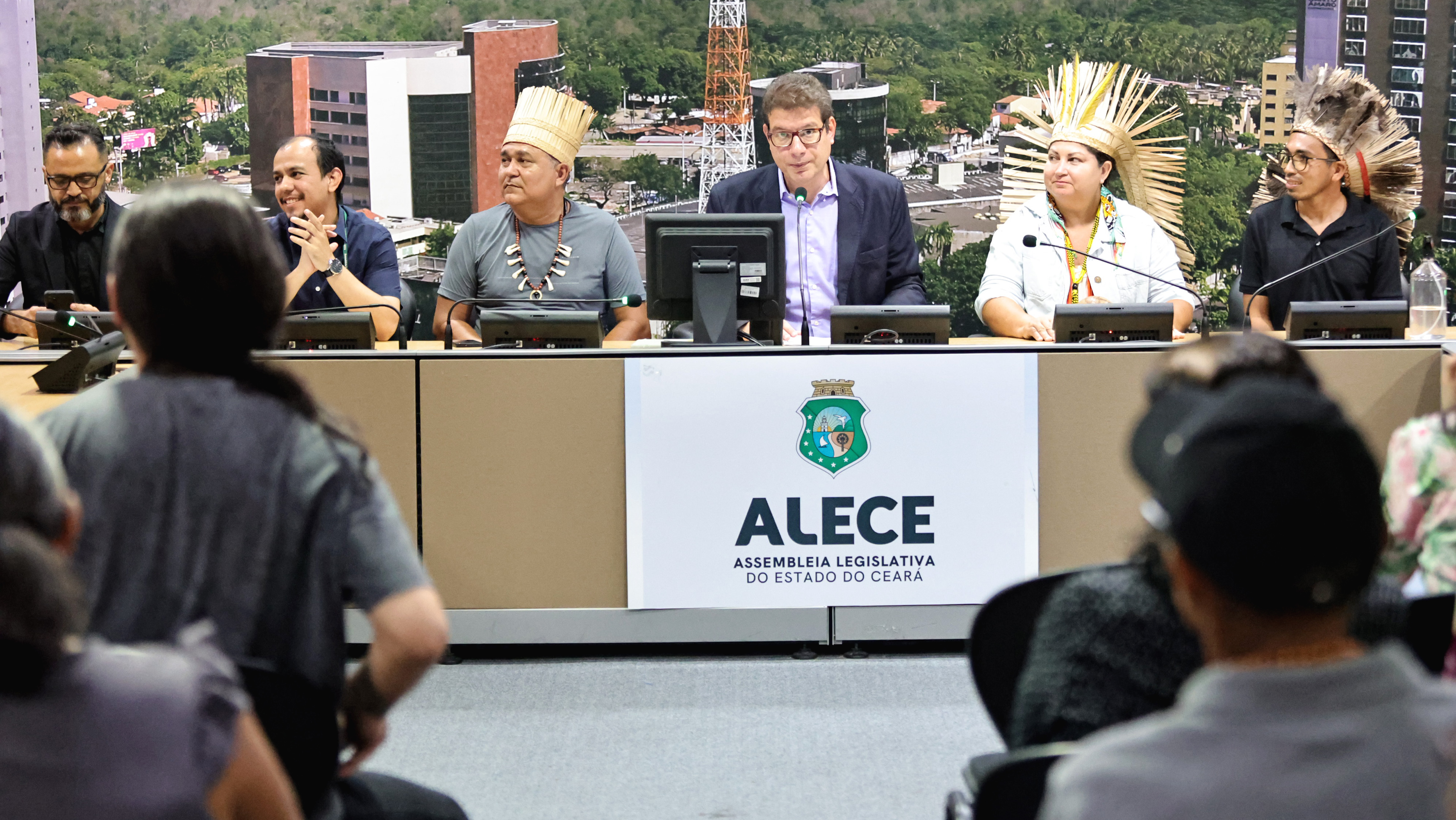 Audiência Pública na Alece debate situação territorial do povo Anacé