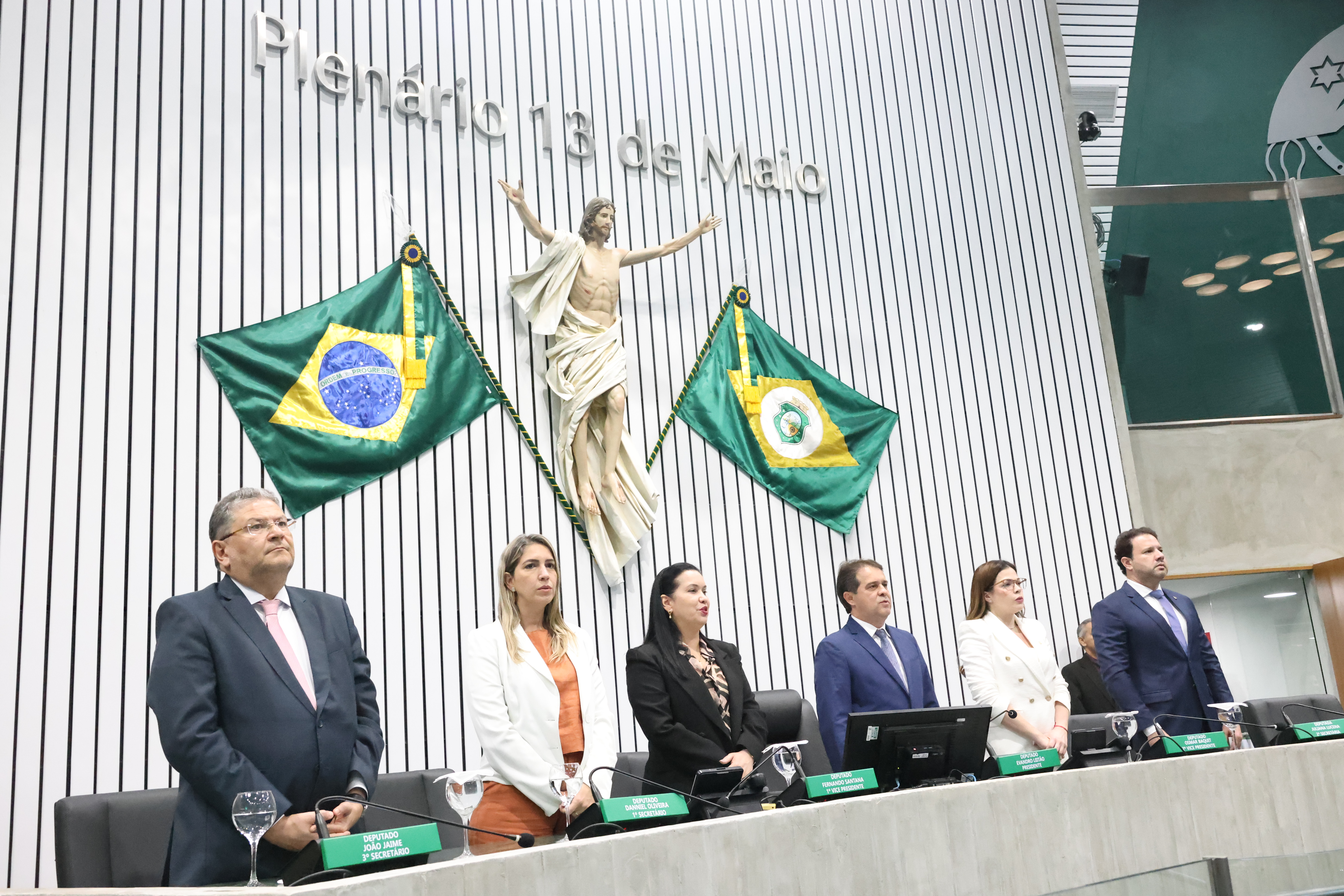 Sessão solene foi realizada no Plenário 13 de Maio e reuniu parlamentares, advogados e convidados. Foto: Marcos Moura.