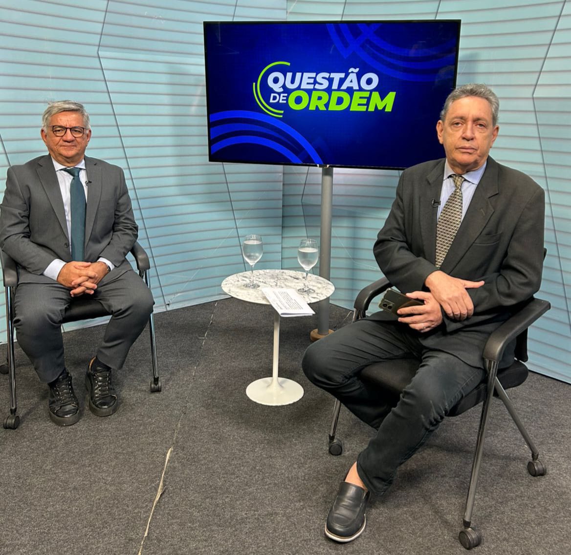 Secretário de Planejamento e Gestão, Alexandre Cialdine e jornalista Renato Abreu