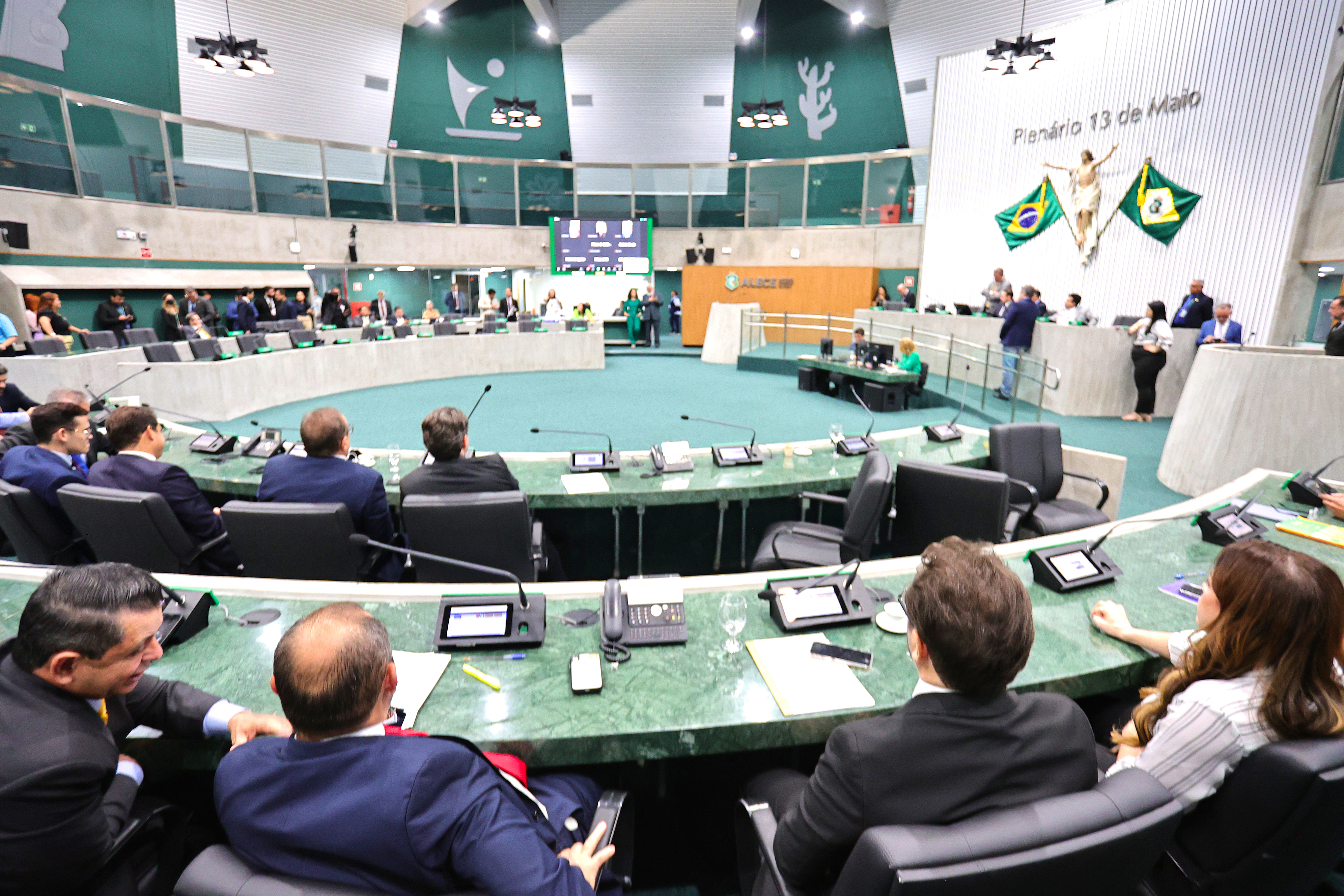 Plenário 13 de Maio