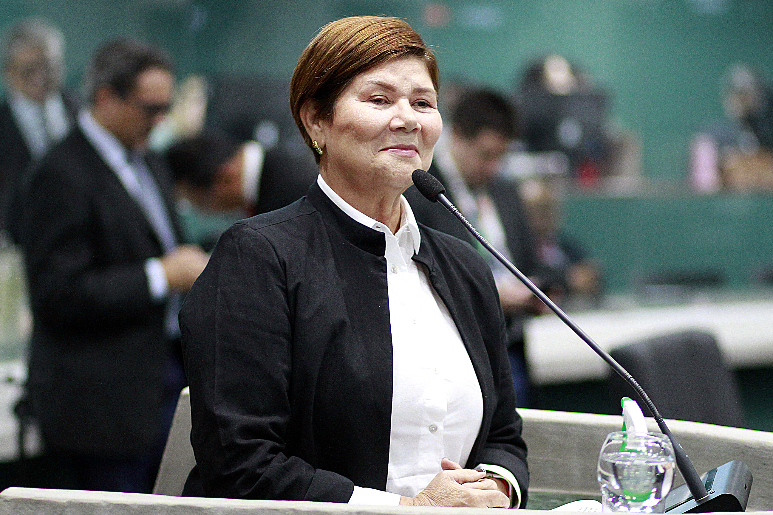 Deputada Jô Farias (PT)