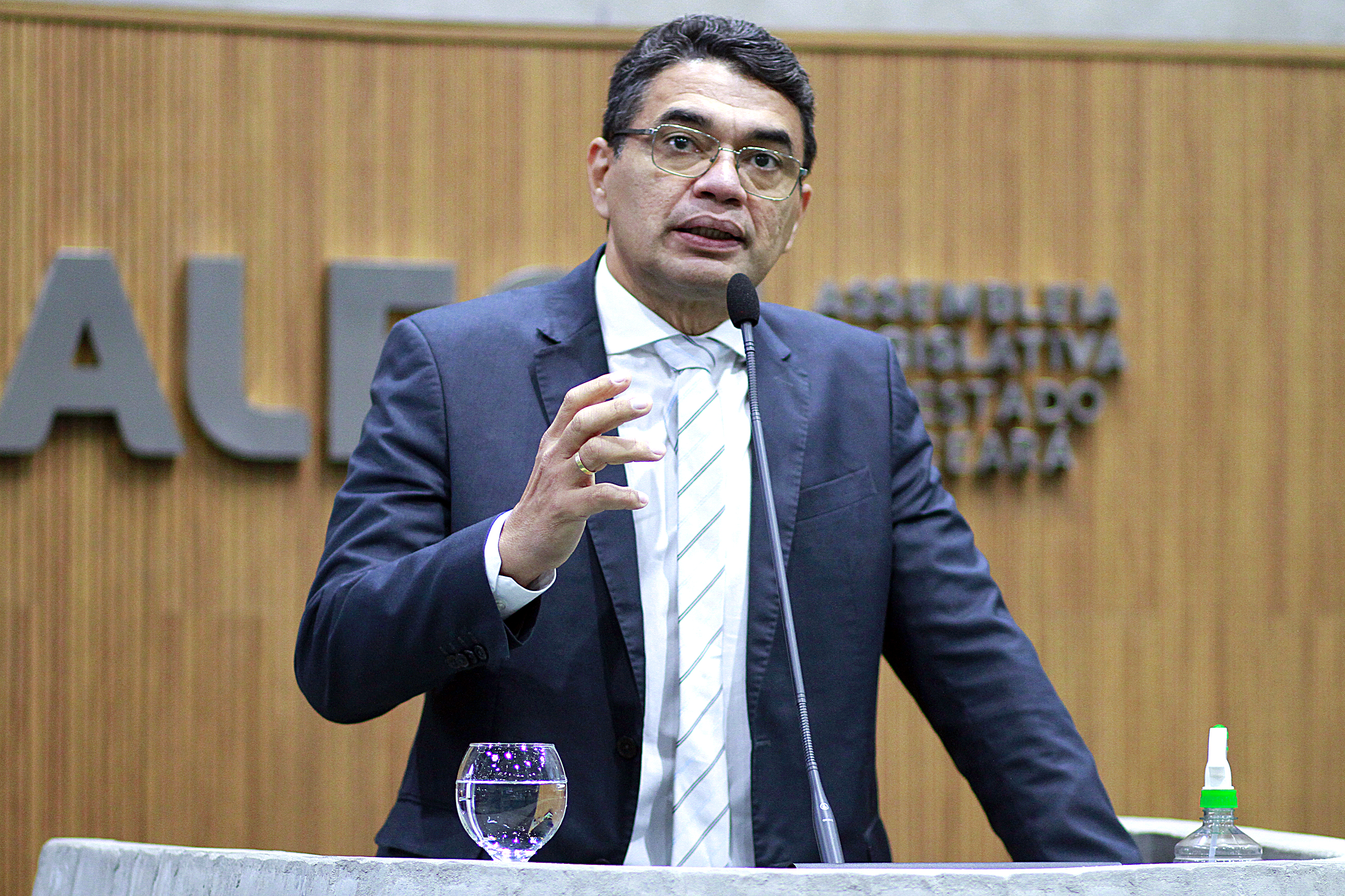 Deputado Sargento Reginauro (União)