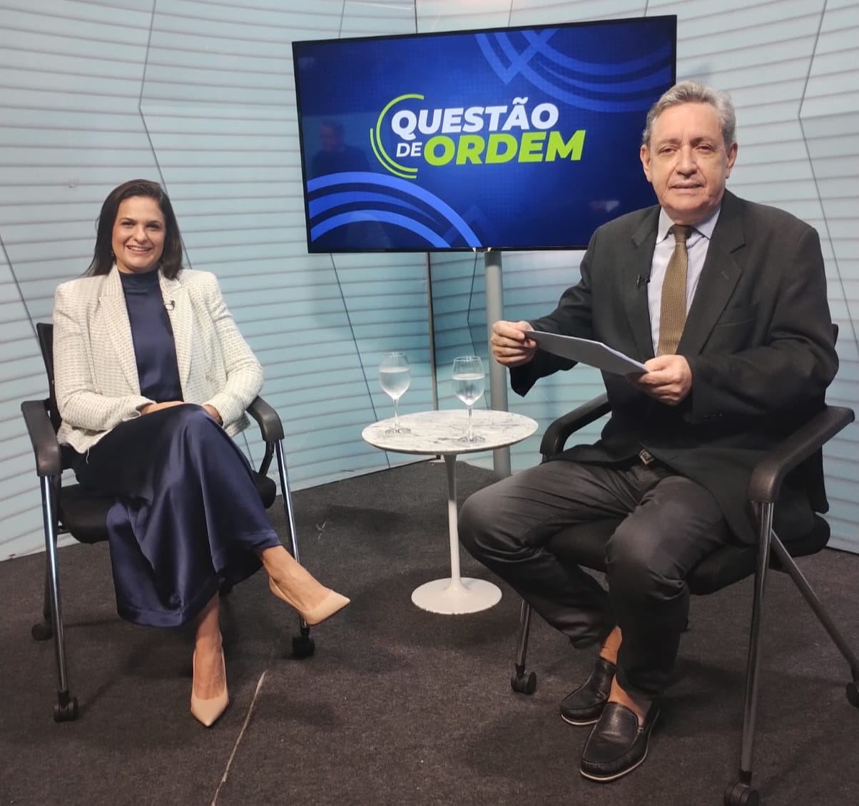 Defensora pública Sâmia Farias e jornalista Renato Abreu