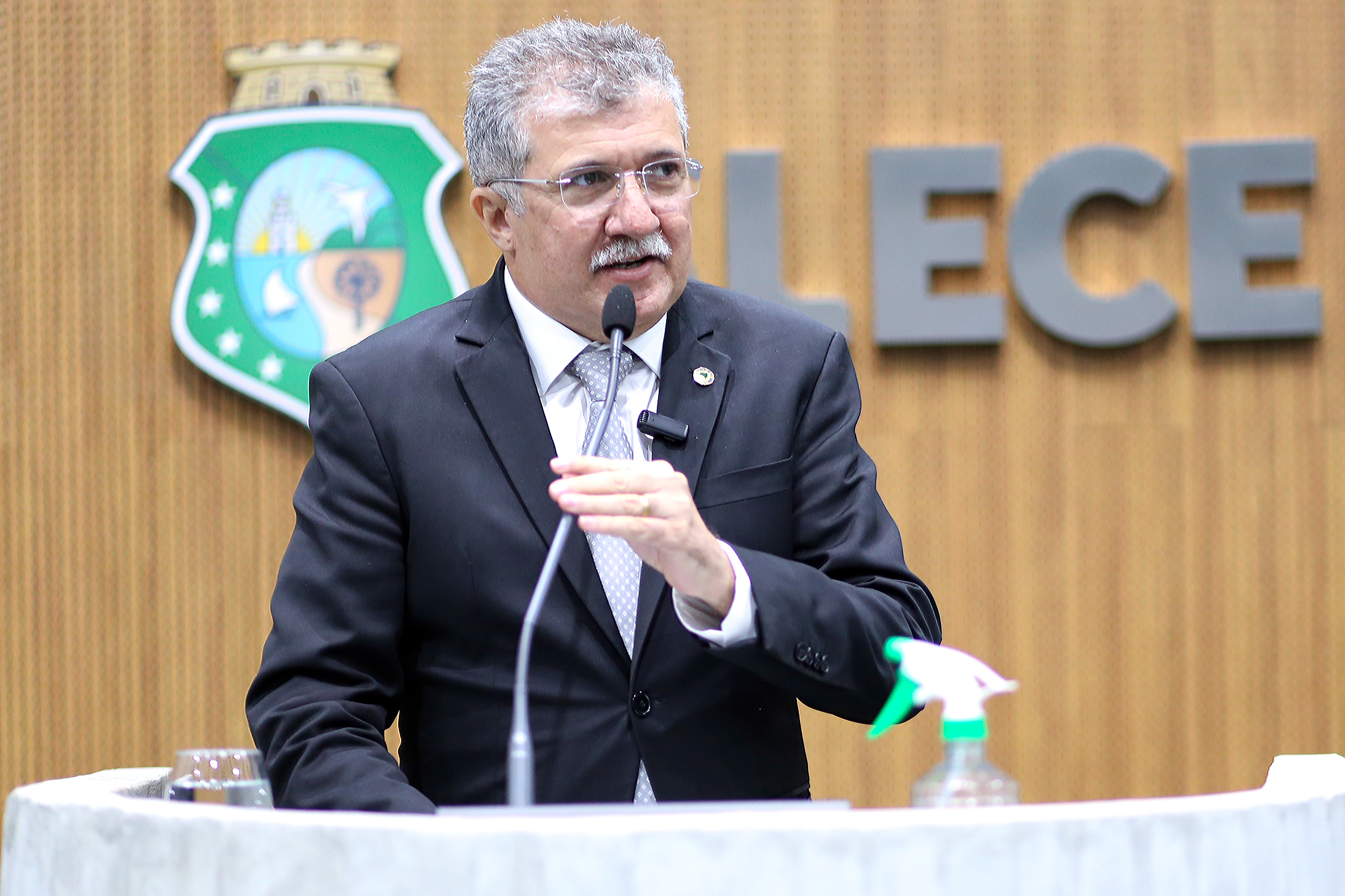 Deputado Antônio Henrique (PDT) defendeu políticas públicas para pequenos empreendedores do Ceará