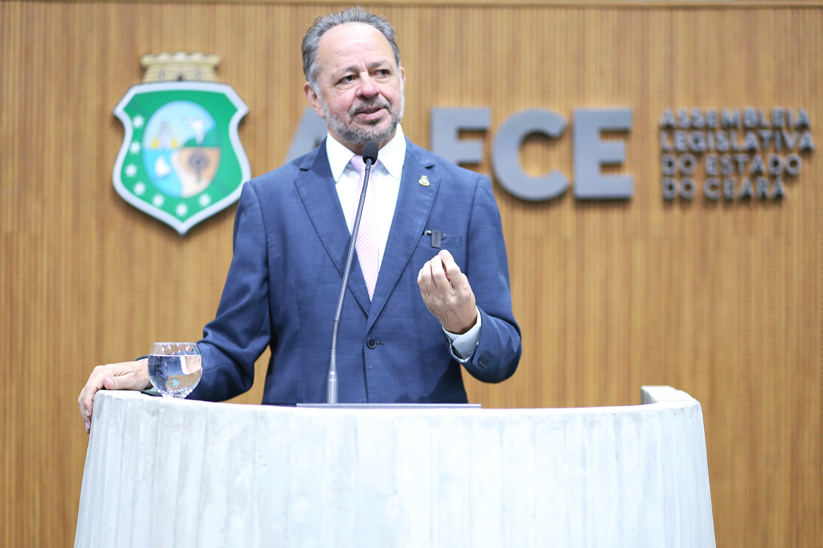 Deputado Acrísio Sena (PT)