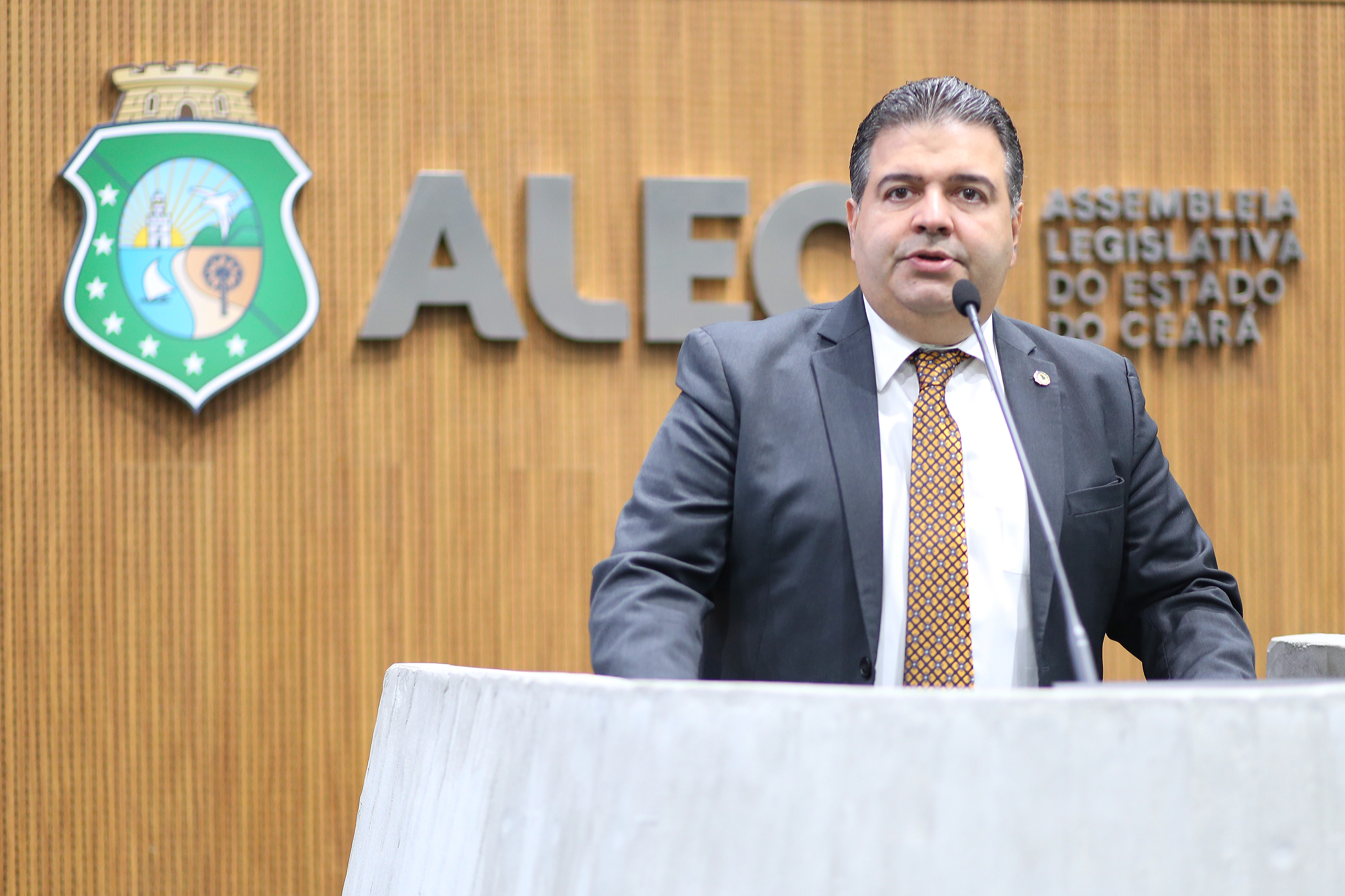 Deputado Felipe Mota