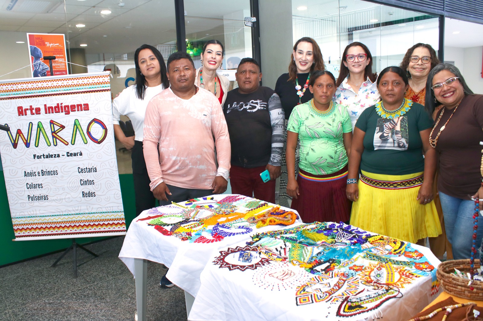Empreendedorismo feminino e combate à discriminação racial marcam feira na Alece
