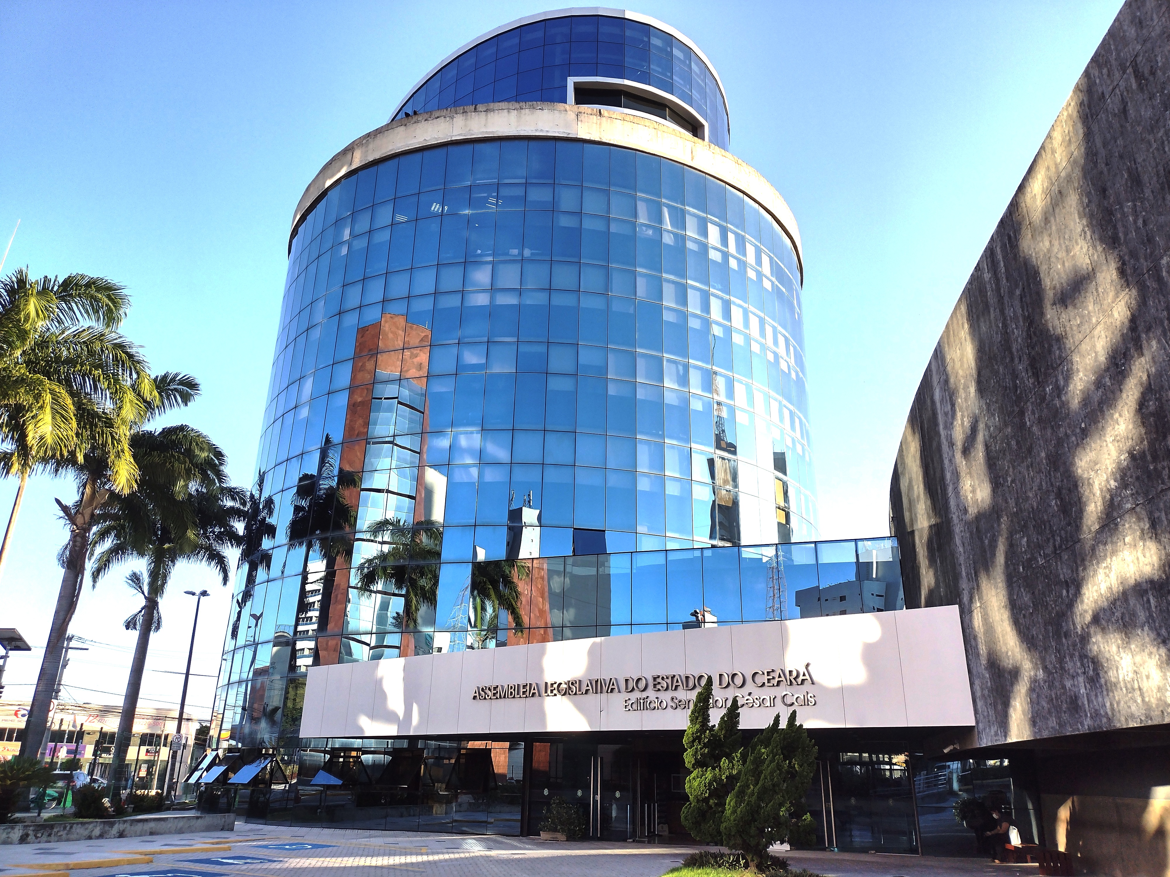 Alece divulga portaria sobre funcionamento do Legislativo no feriado da Data Magna