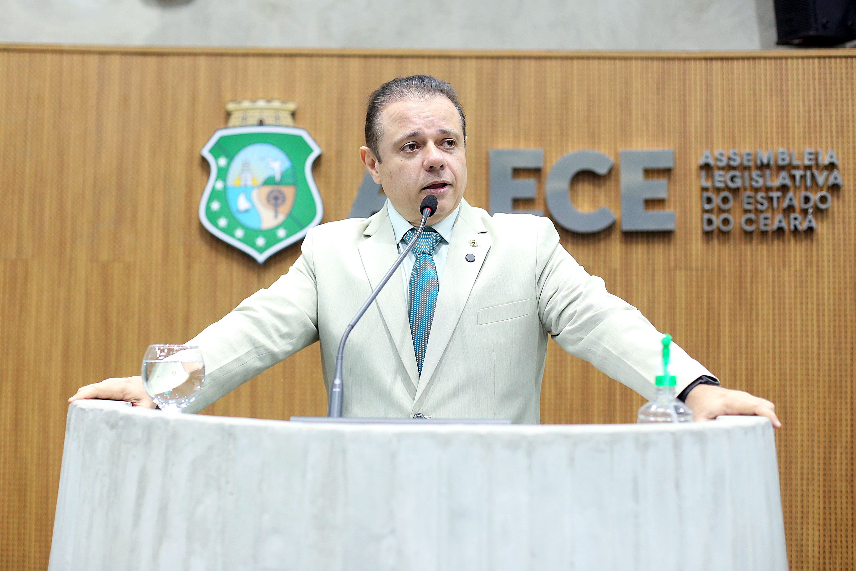 Deputado Cláudio Pinho (PDT)