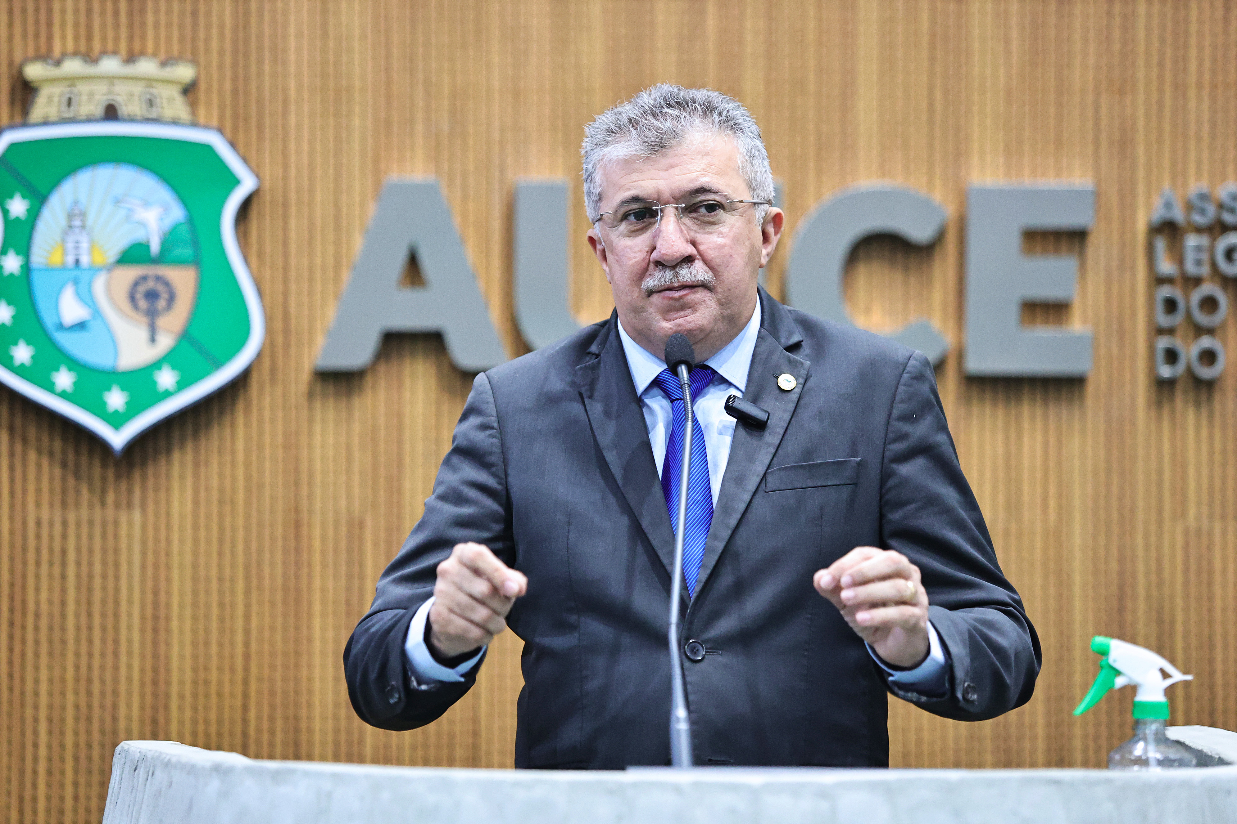 Deputado Antônio Henrique (PDT) em pronunciamento durante a ordem do dia