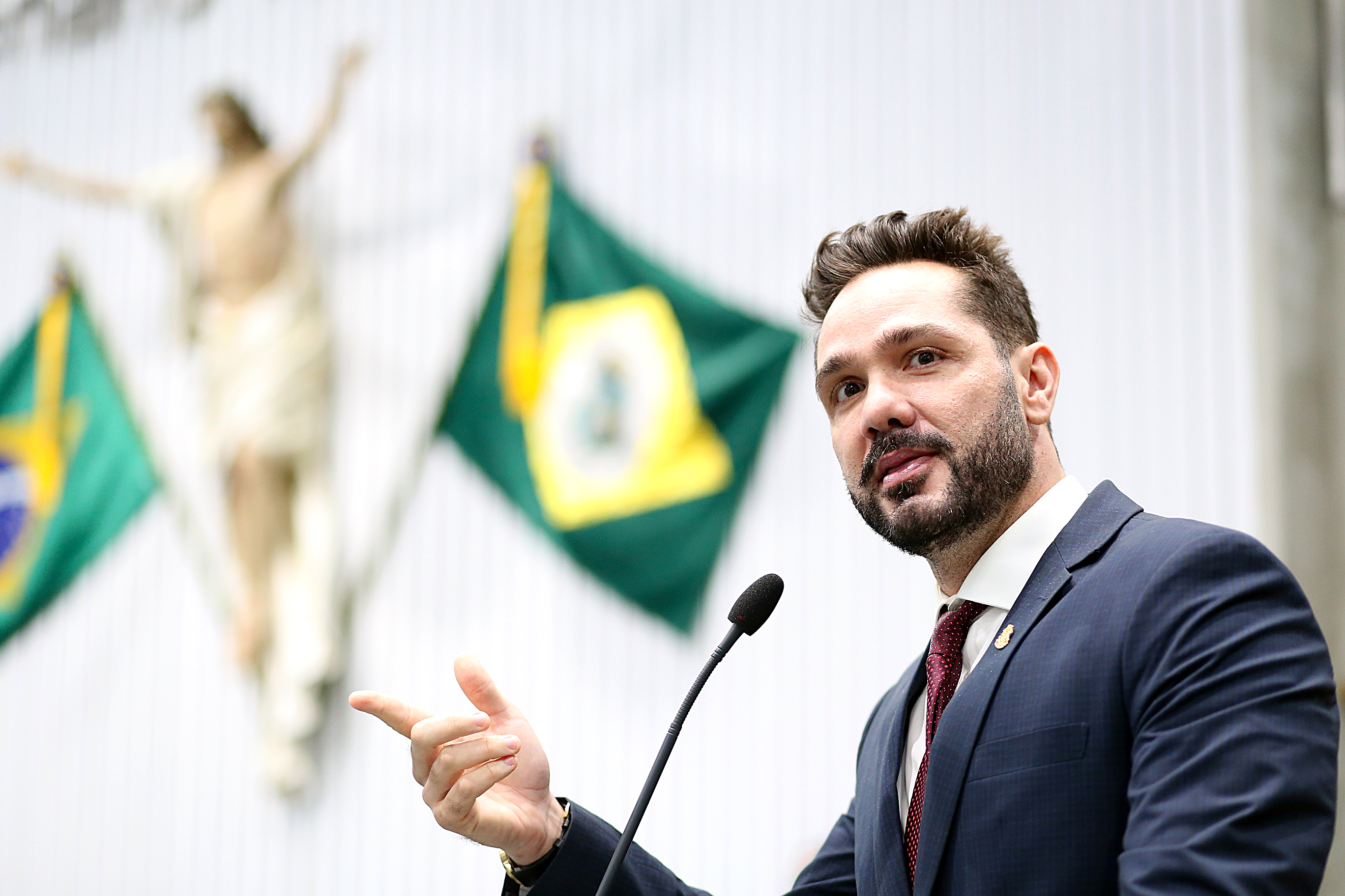 Deputado Guilherme Bismarck (PSB) em pronunciamento durante o segundo expediente desta terça-feira (01/04)