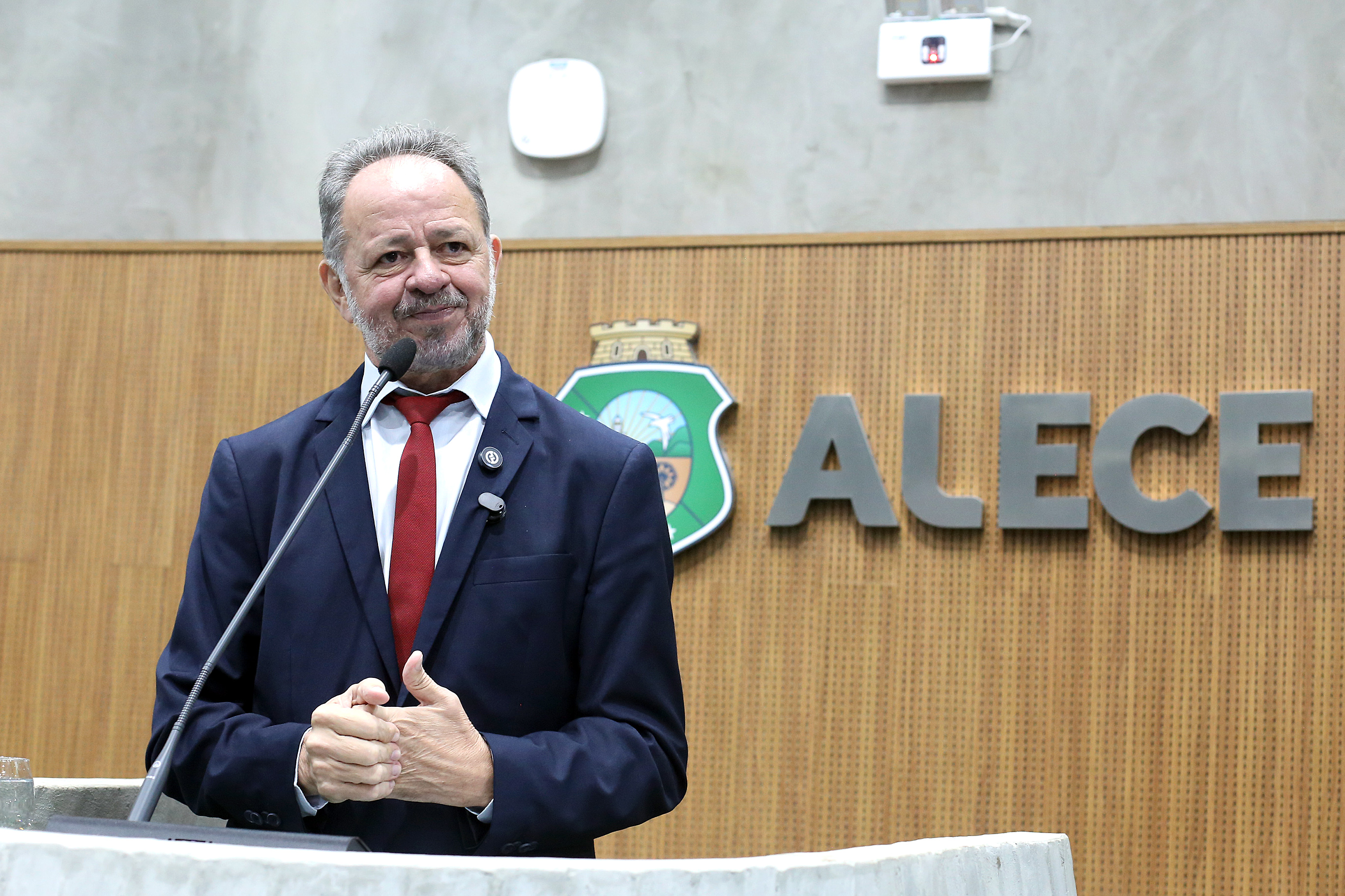 Deputado Acrísio Sena (PT)
