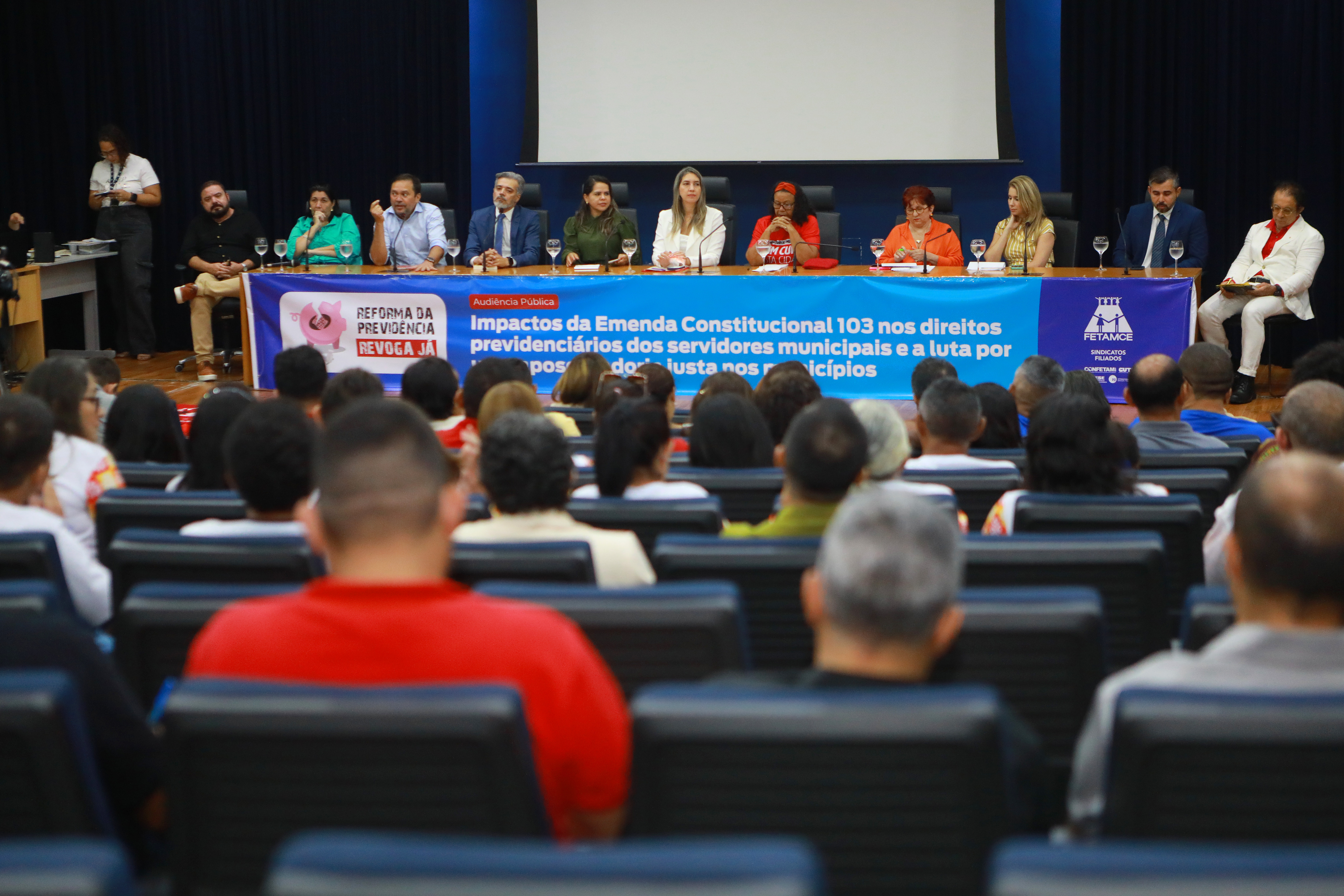 Audiência discute direitos previdenciários de servidores municipais