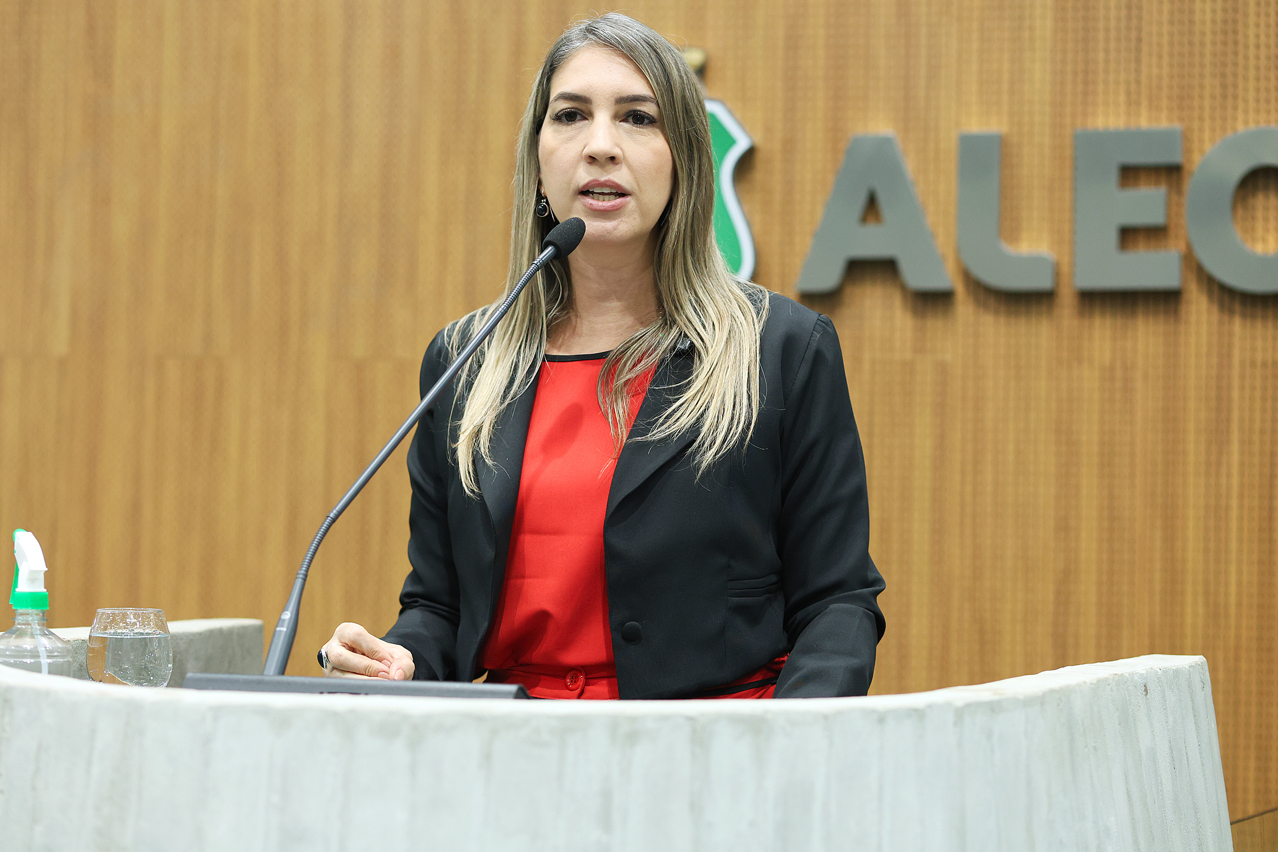 Deputada Larissa Gaspar (PT)