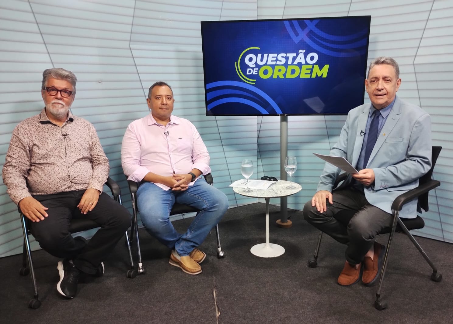 José Vidal, secretário de Organização e Comunicação da Frente Inteligência Artificial, José Eduardo Marinho, presidente do Sindicato dos Bancários do Estado do Ceará e jornalista Renato Abreu