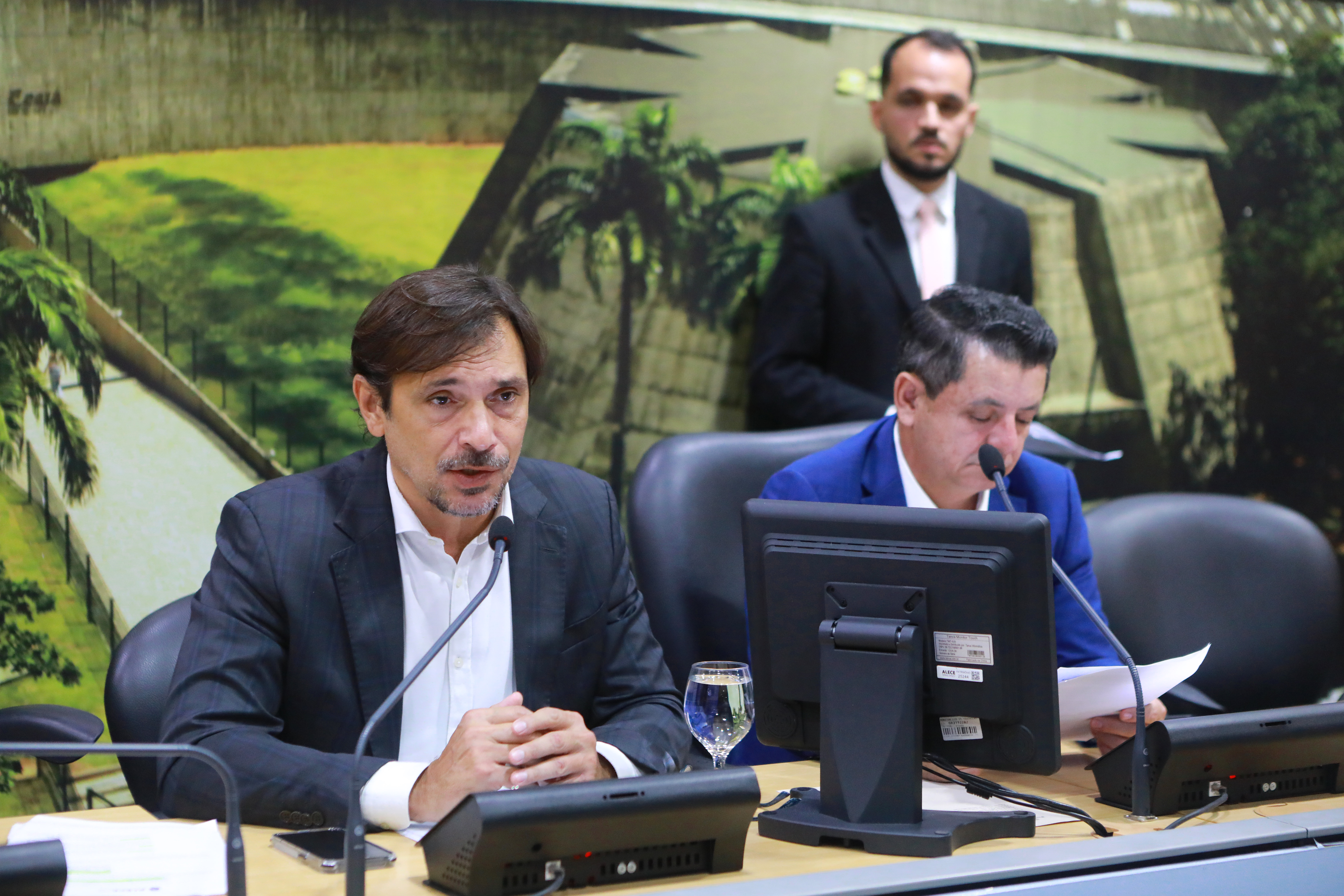 Reunião da Coft foi conduzida pelo deputado Guilherme Sampaio (PT)