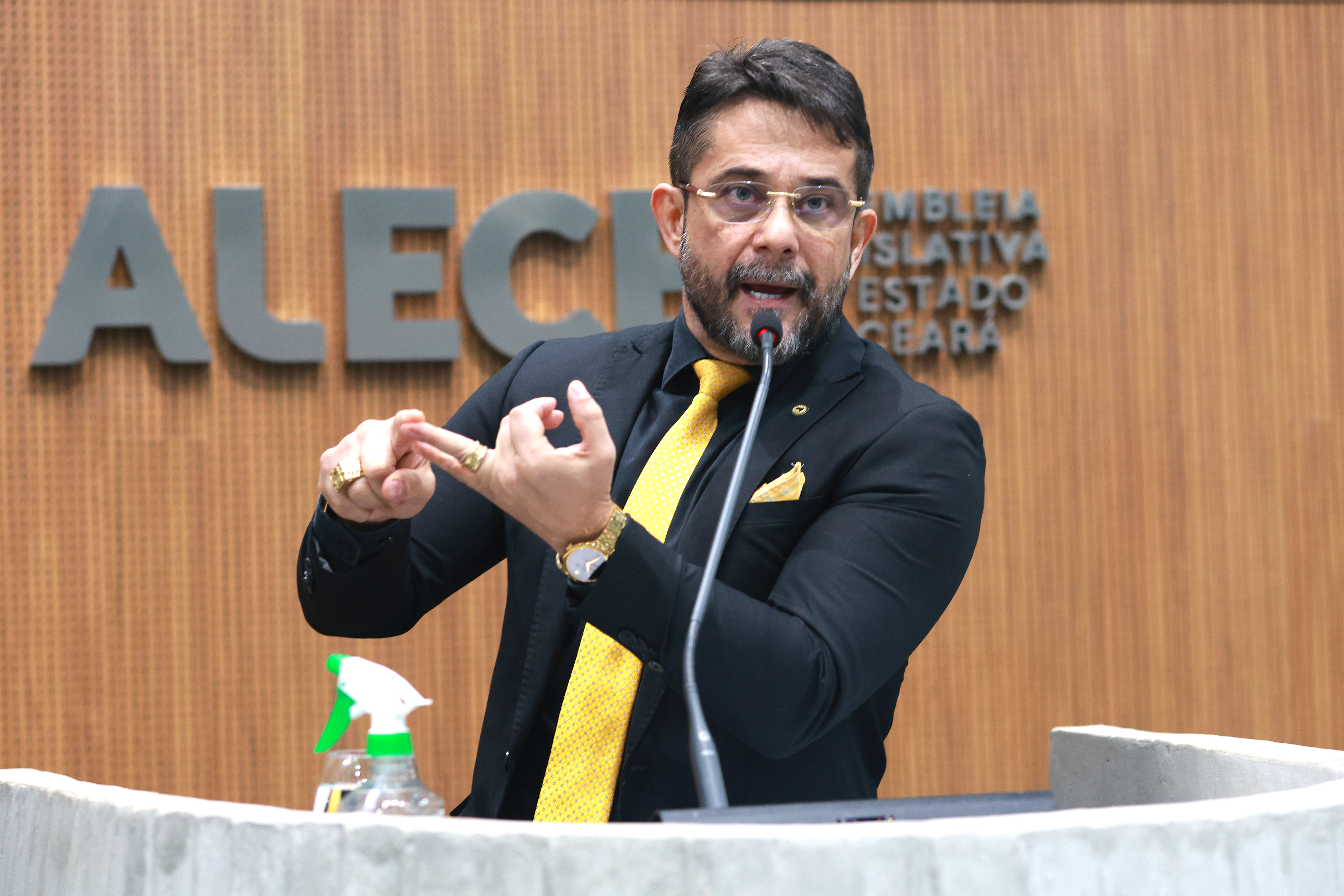 Deputado Apóstolo Luiz Henrique (Republicanos)