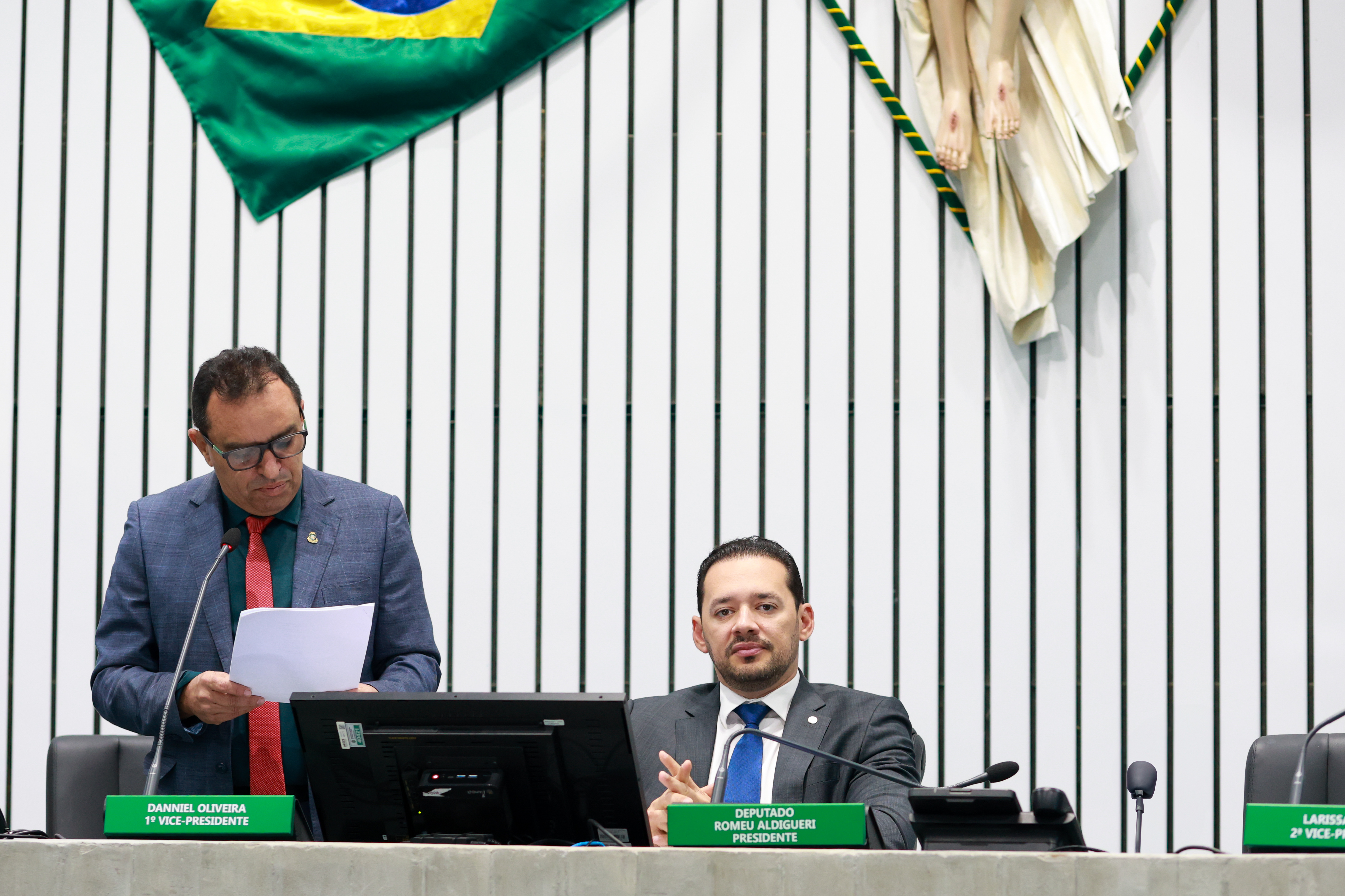 O deputado Pedro Lobo (PT) anunciou as matérias que entraram em análise na Casa