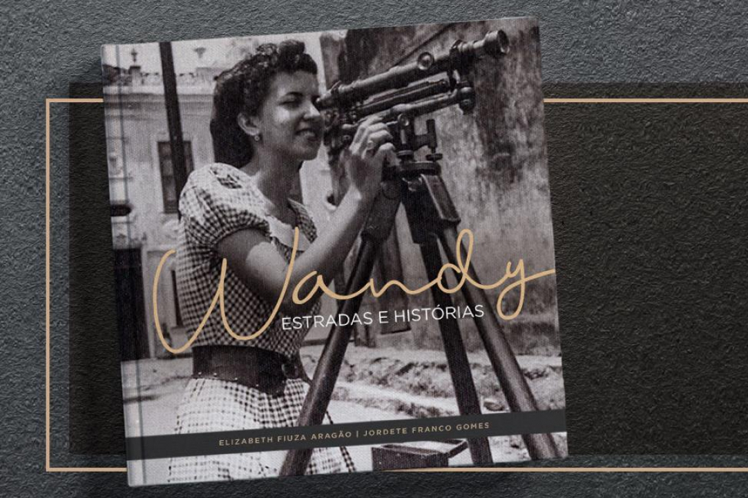 Reprodução da capa do livro que conta a história de Wandy Gadelha